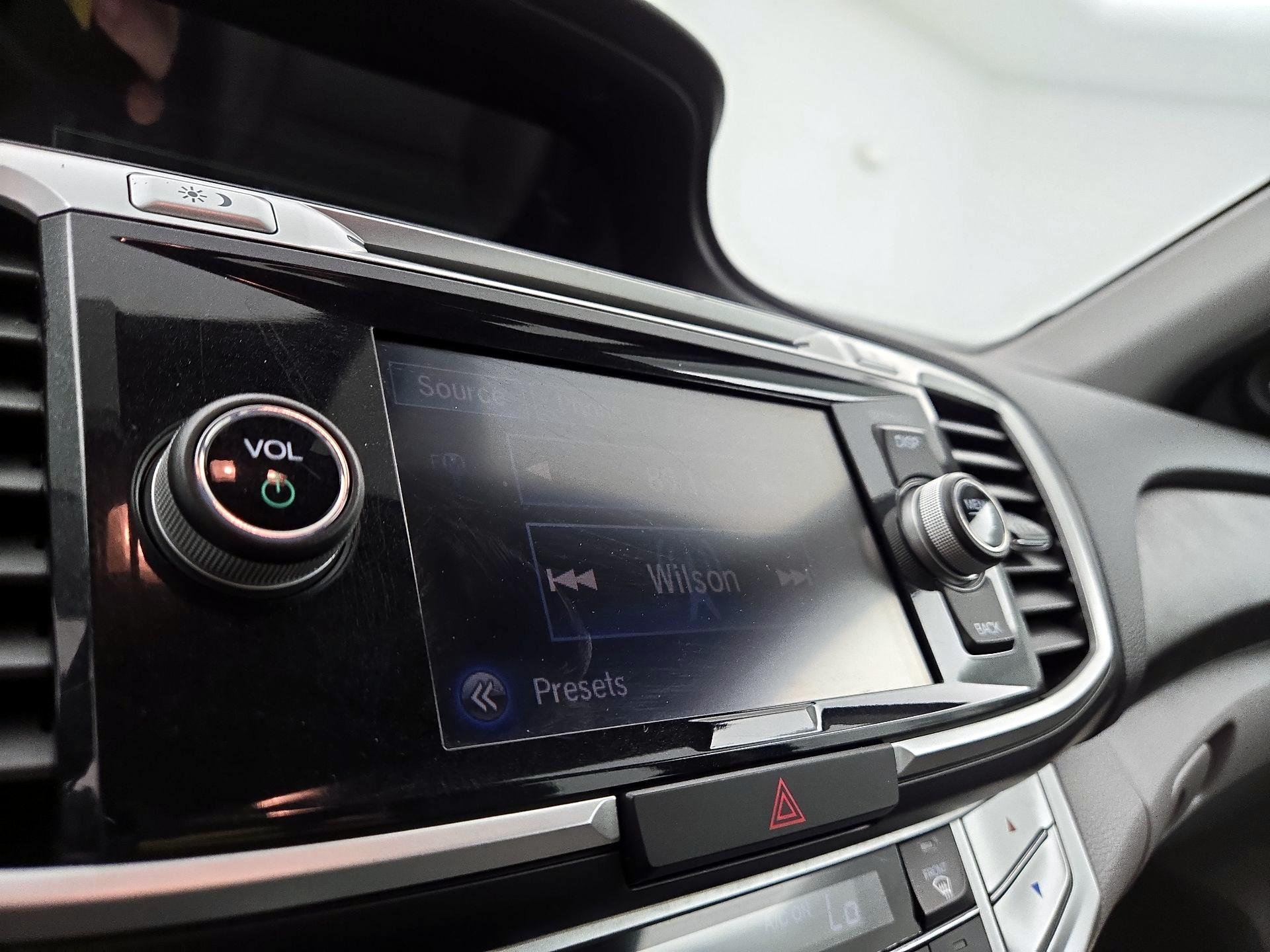 Thumbnail: 2015 Honda Accord - 13