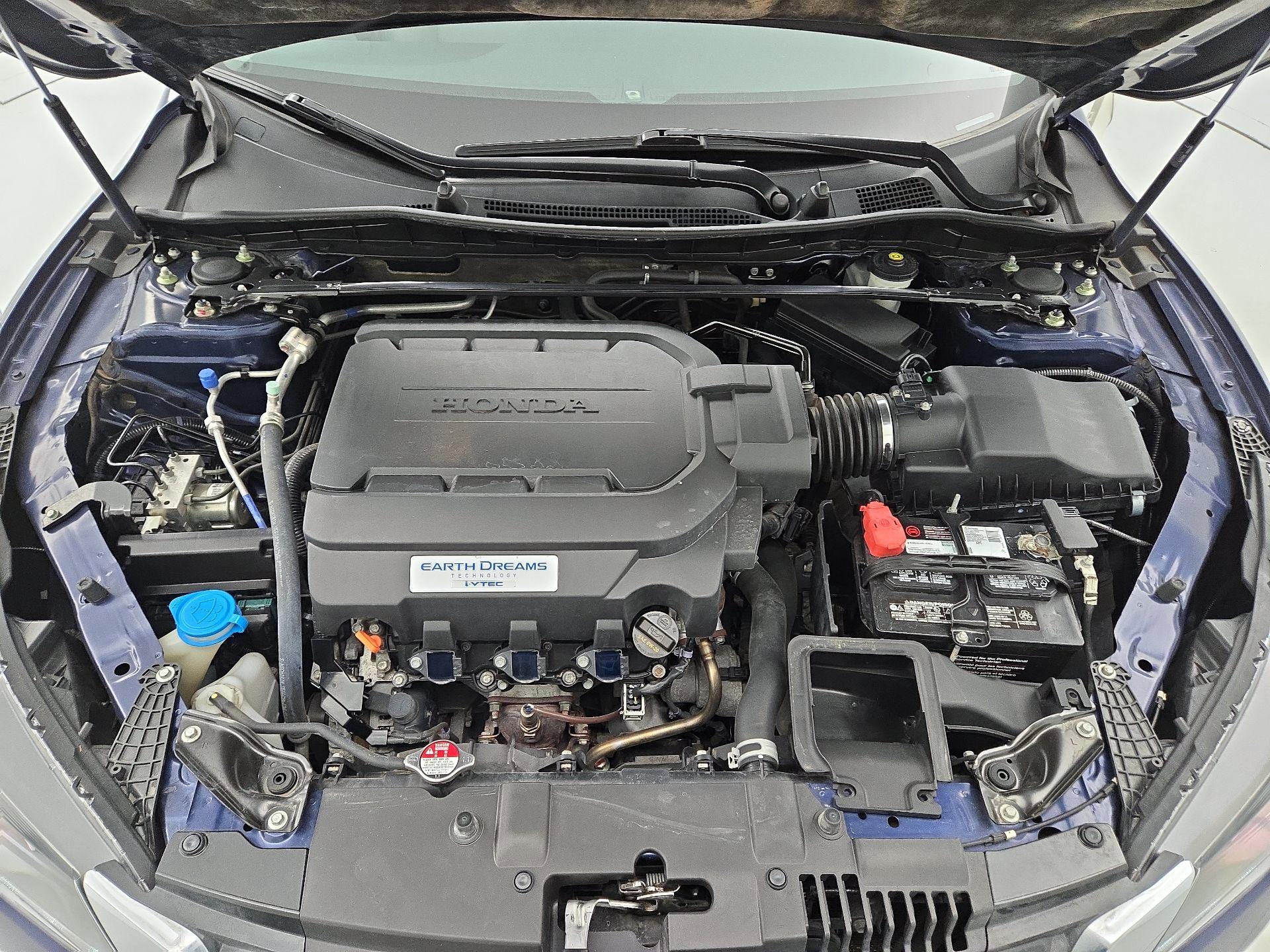 Thumbnail: 2015 Honda Accord - 20
