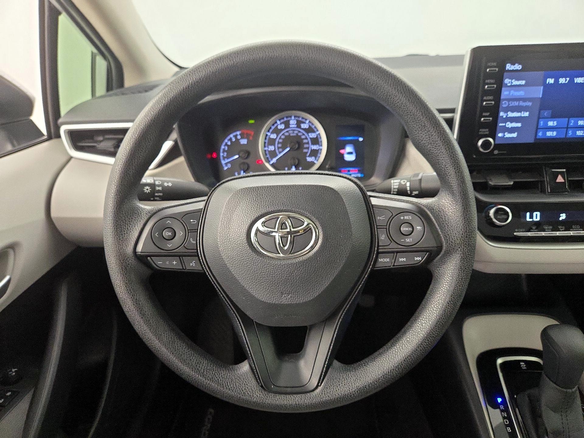 Thumbnail: 2021 Toyota Corolla - 10