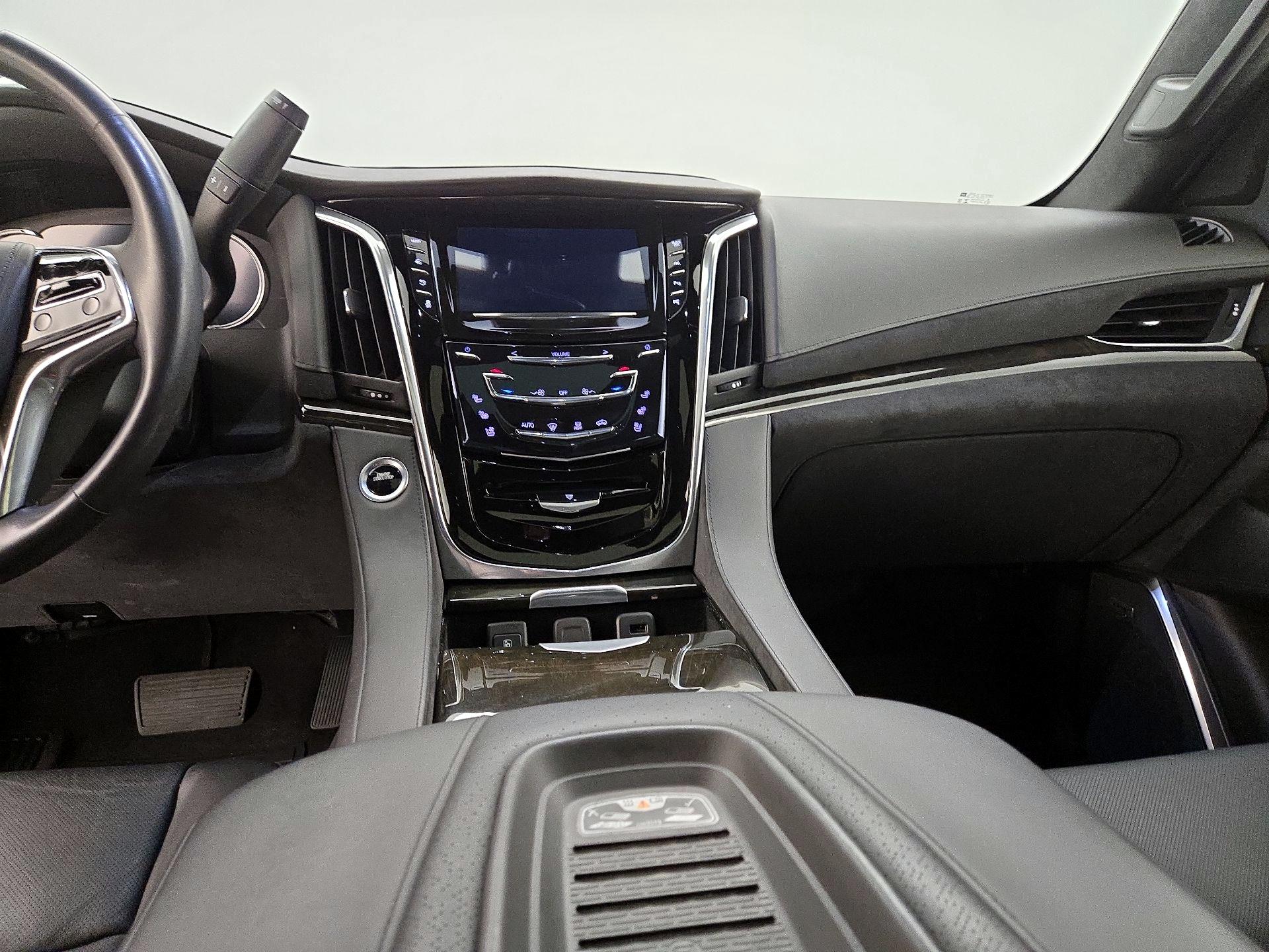 Thumbnail: 2020 Cadillac Escalade - 9