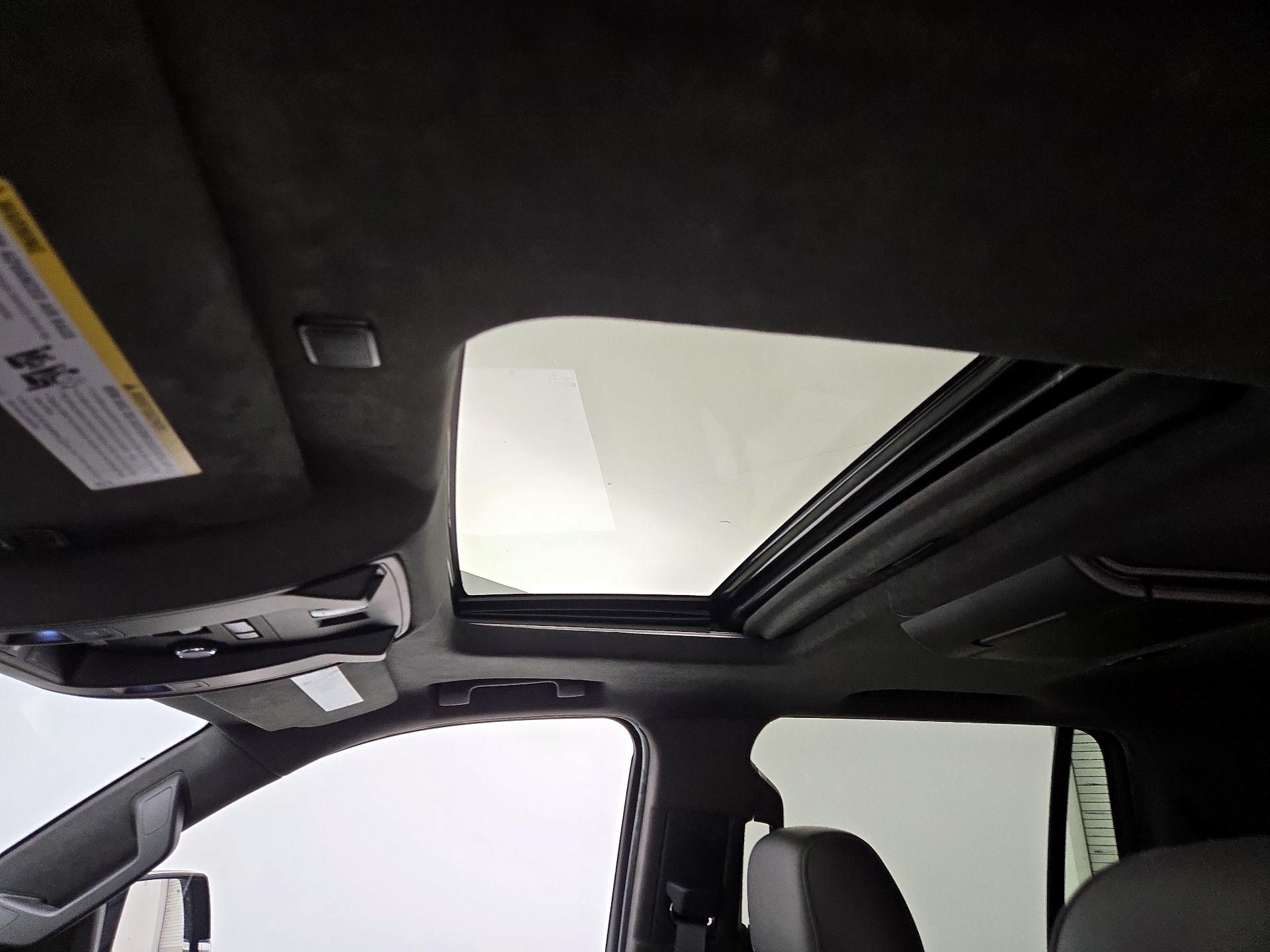 Thumbnail: 2020 Cadillac Escalade - 20