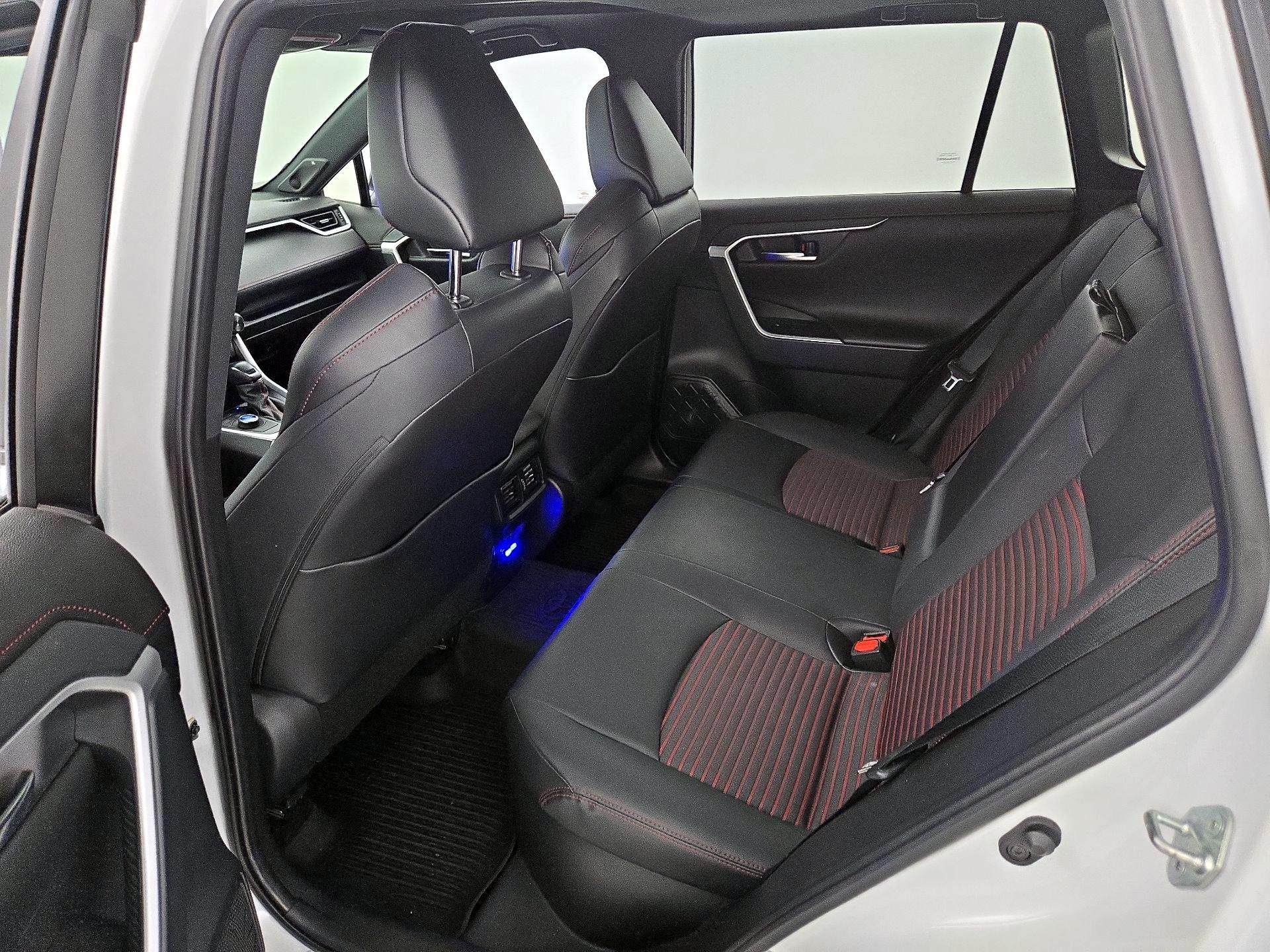 Thumbnail: 2023 Toyota RAV4 - 20