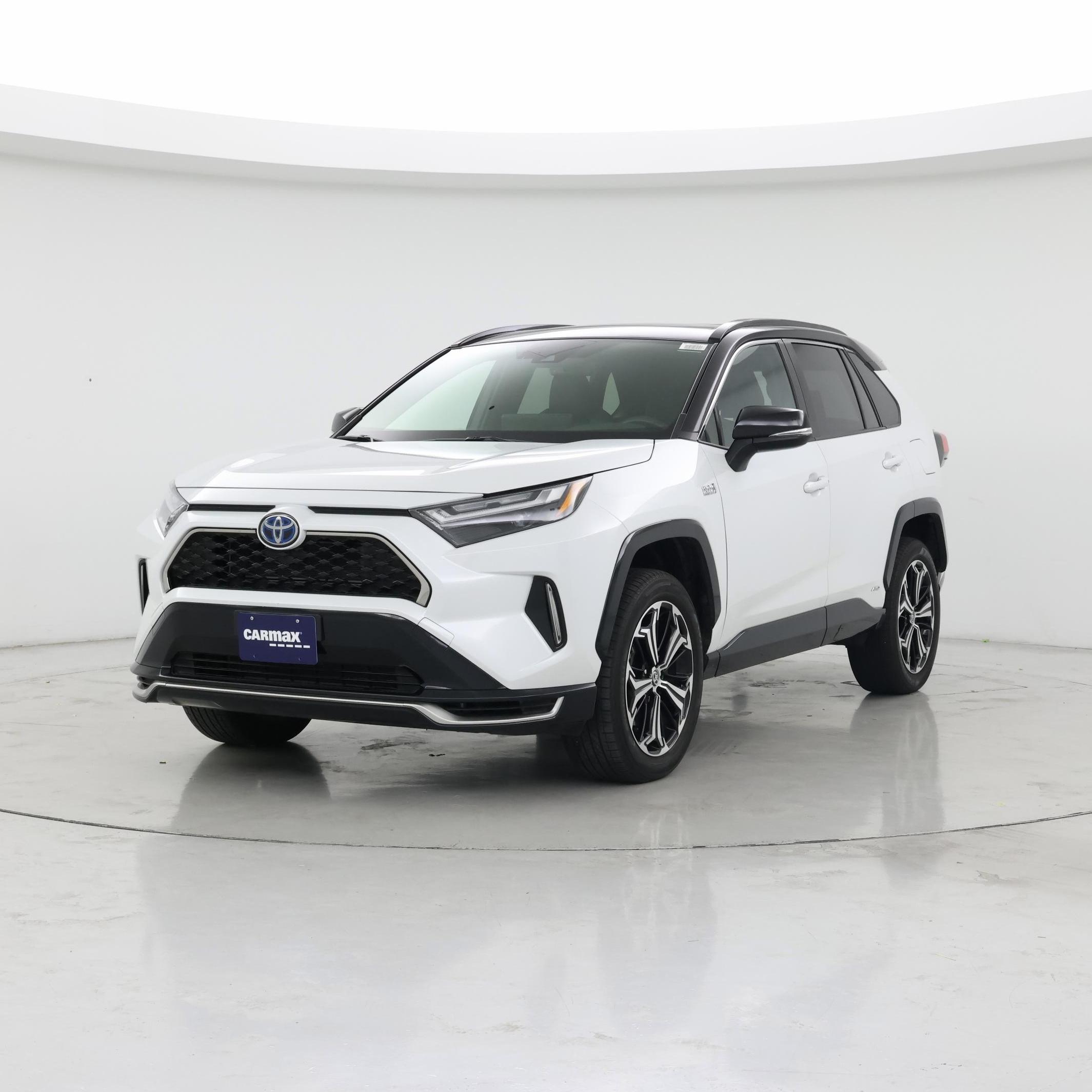 Thumbnail: 2023 Toyota RAV4 - 4