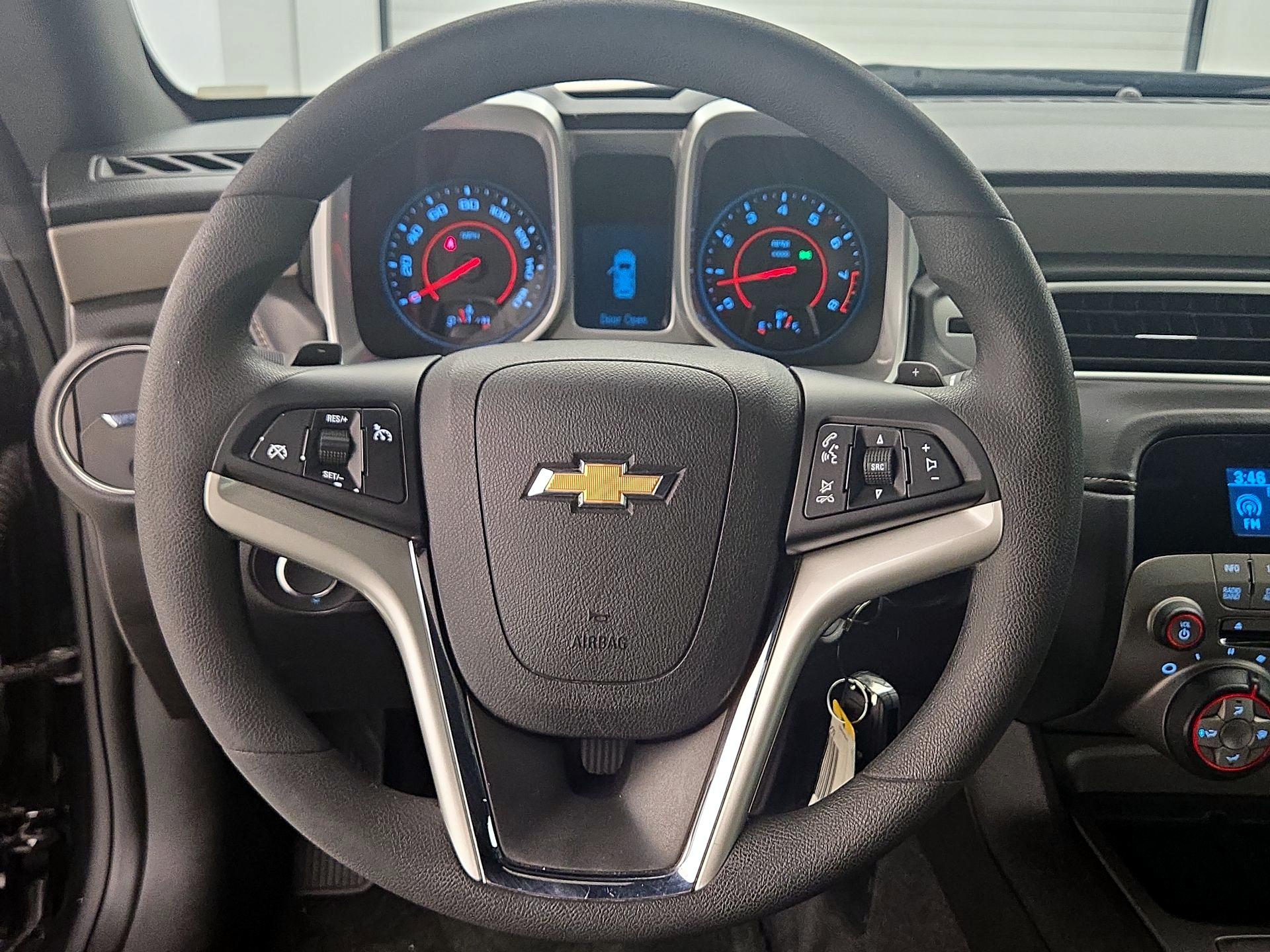 Thumbnail: 2015 Chevrolet Camaro - 10