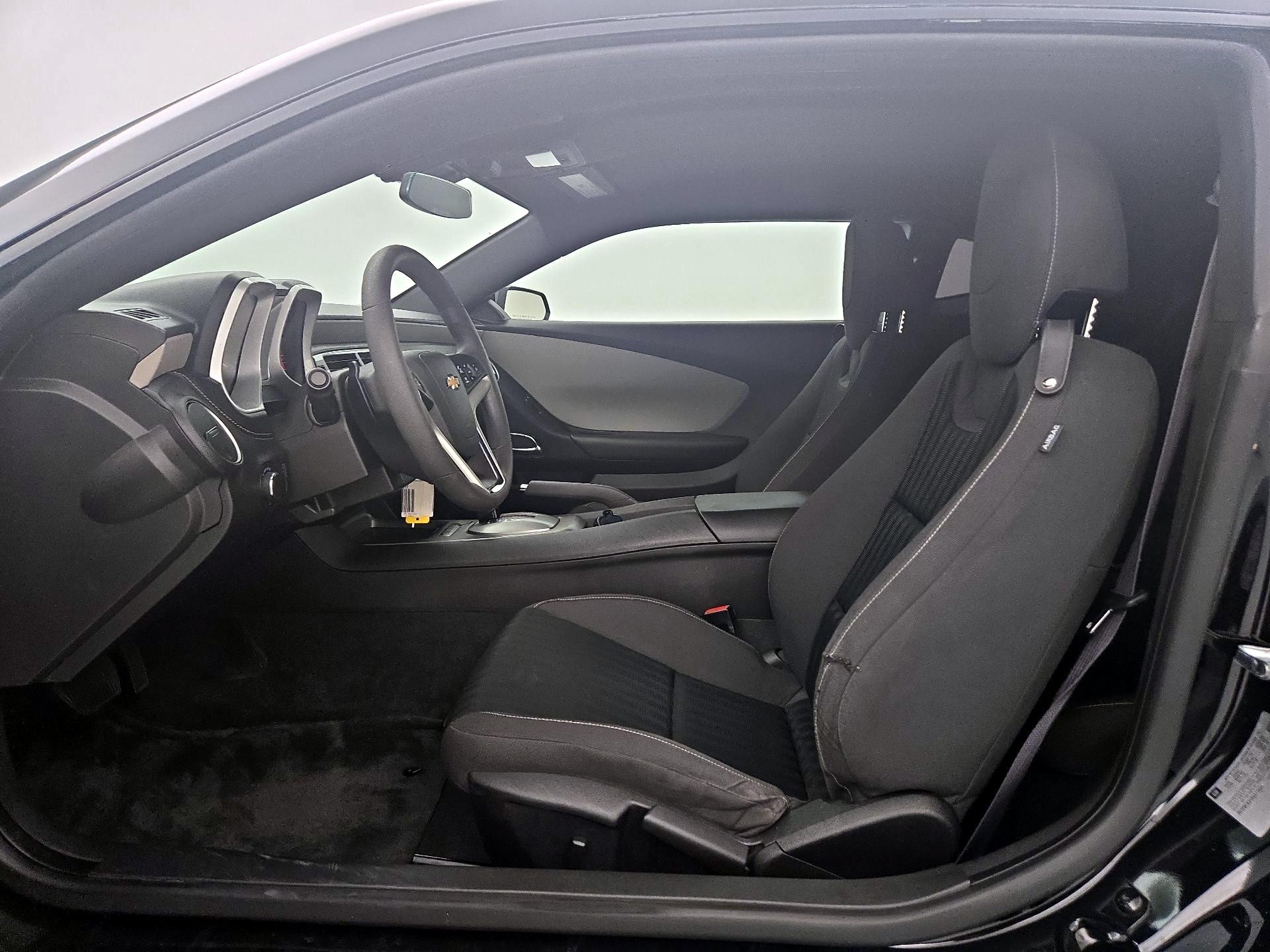 Thumbnail: 2015 Chevrolet Camaro - 11