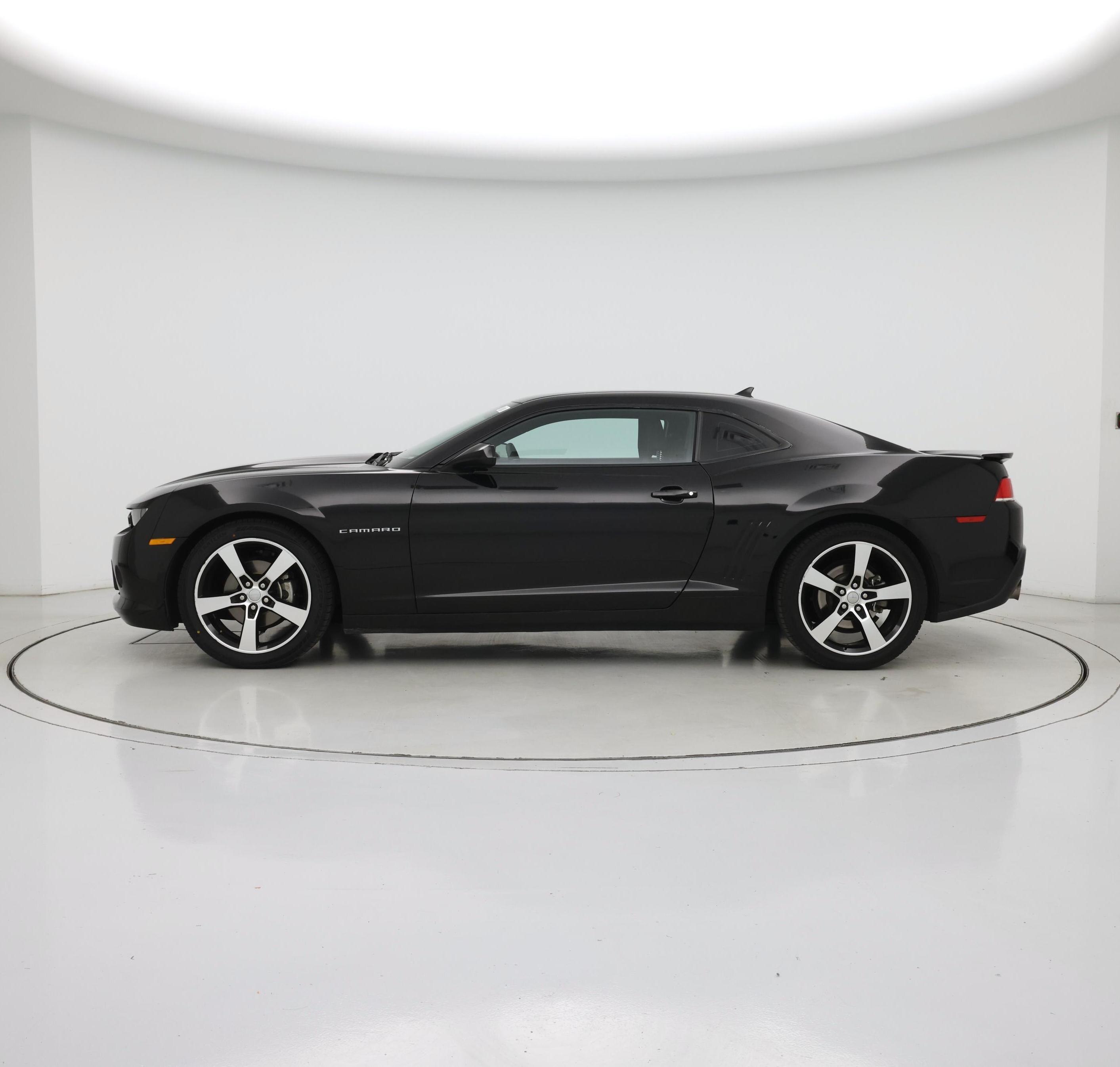 Thumbnail: 2015 Chevrolet Camaro - 3