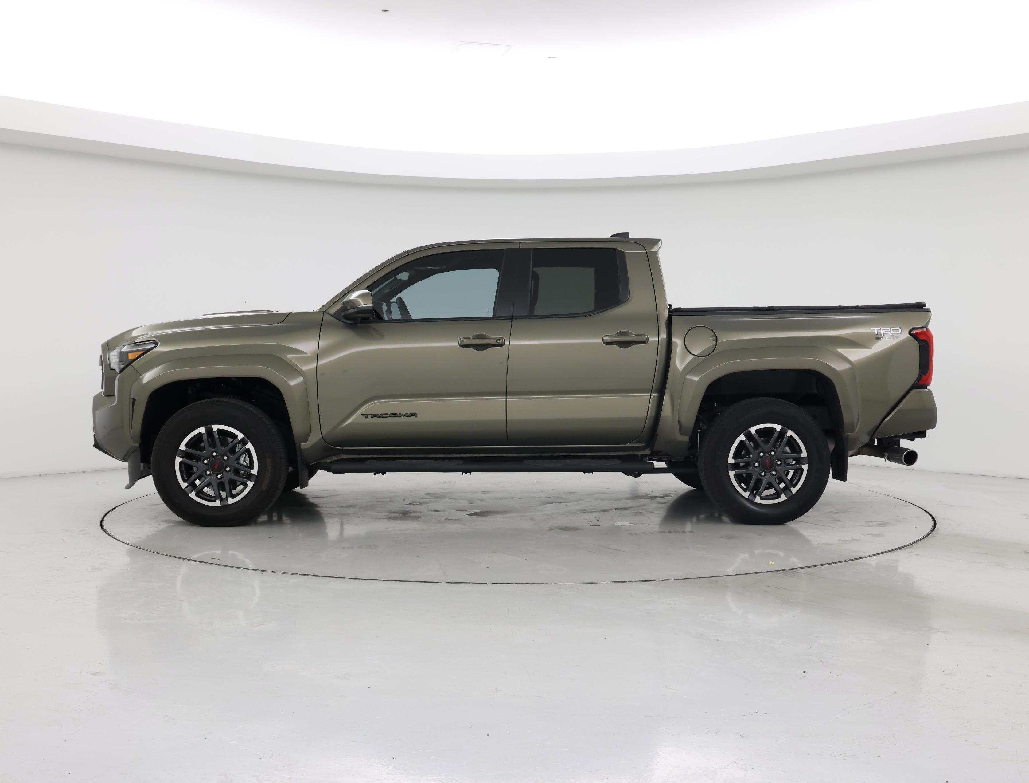 Thumbnail: 2024 Toyota Tacoma - 3