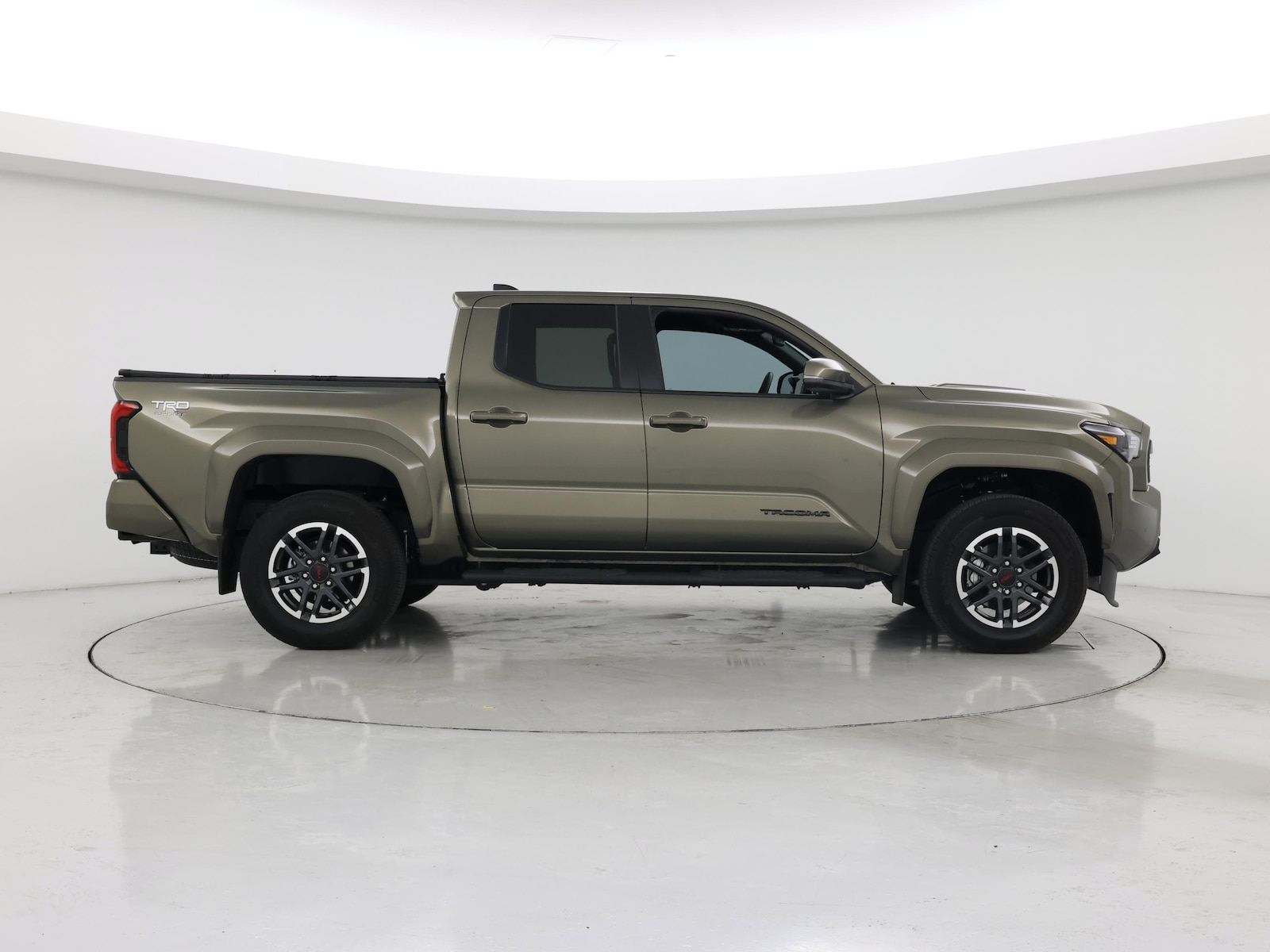 2024 Toyota Tacoma TRD Sport - Photo 8