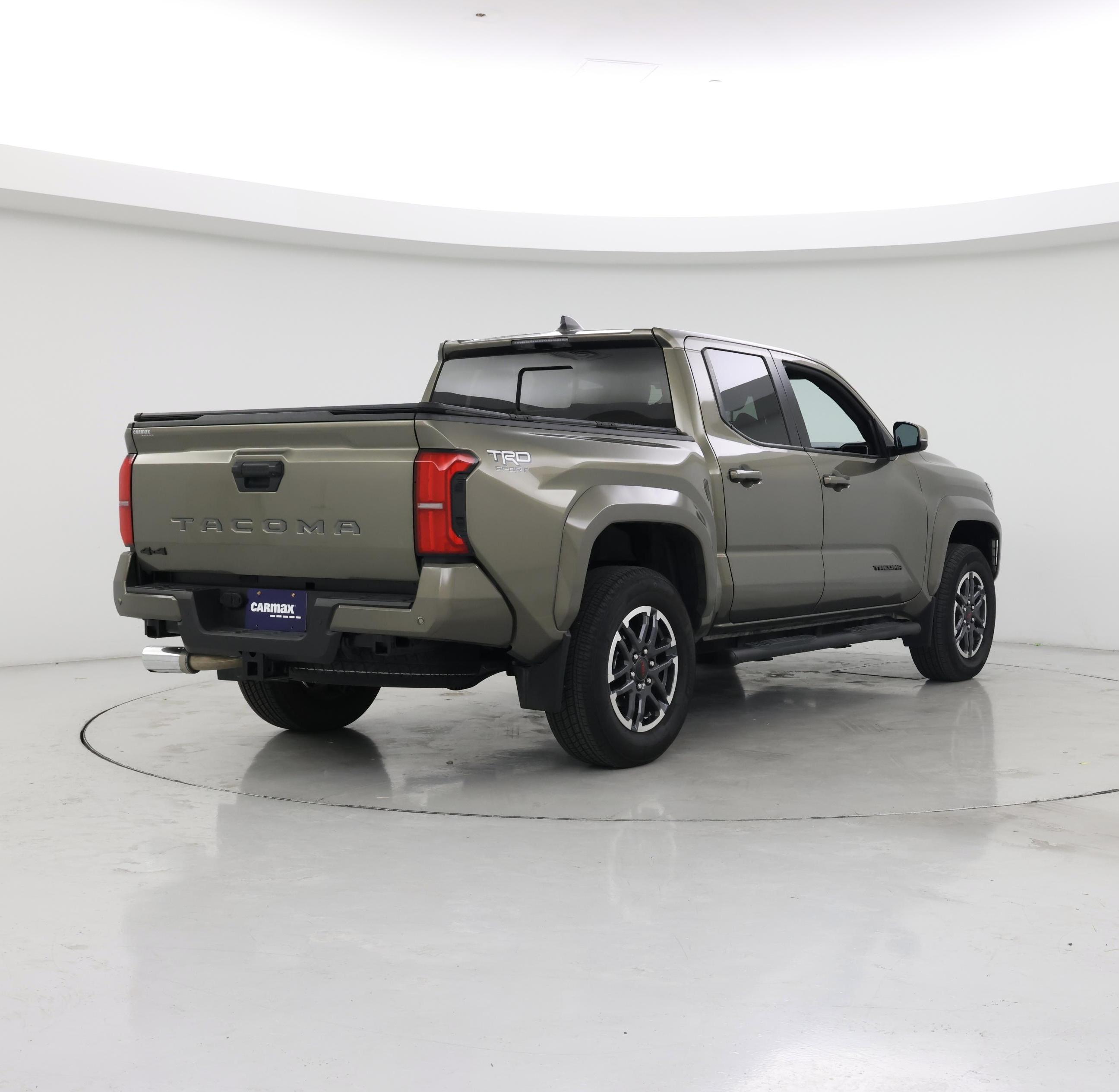 Thumbnail: 2024 Toyota Tacoma - 8