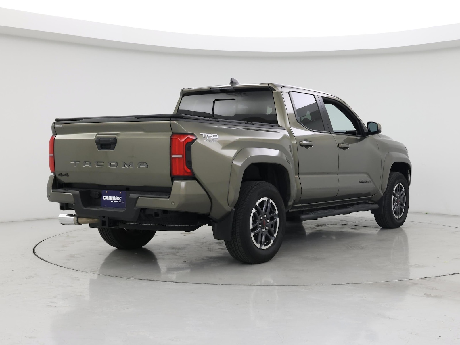 2024 Toyota Tacoma TRD Sport - Photo 9