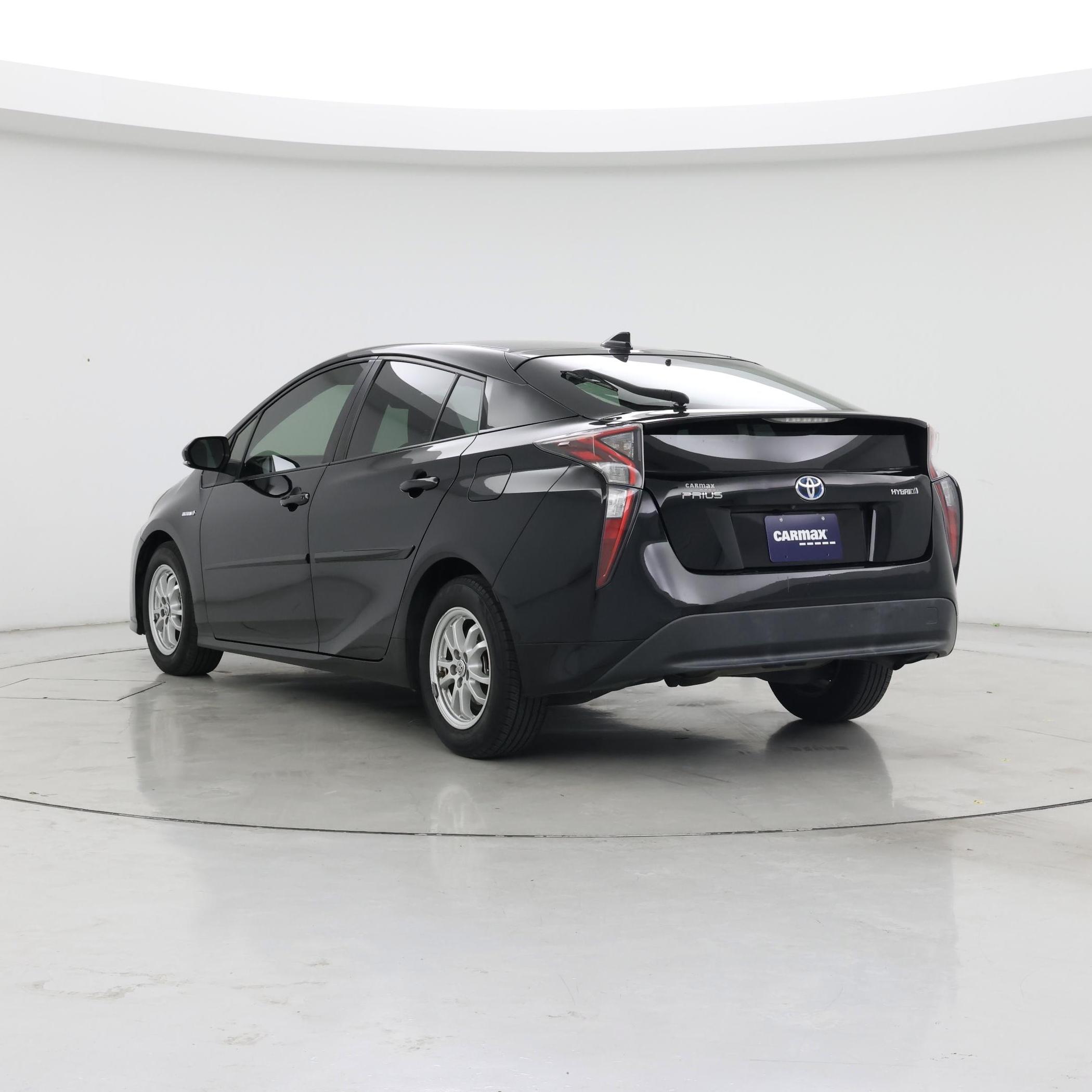 Thumbnail: 2017 Toyota Prius - 2