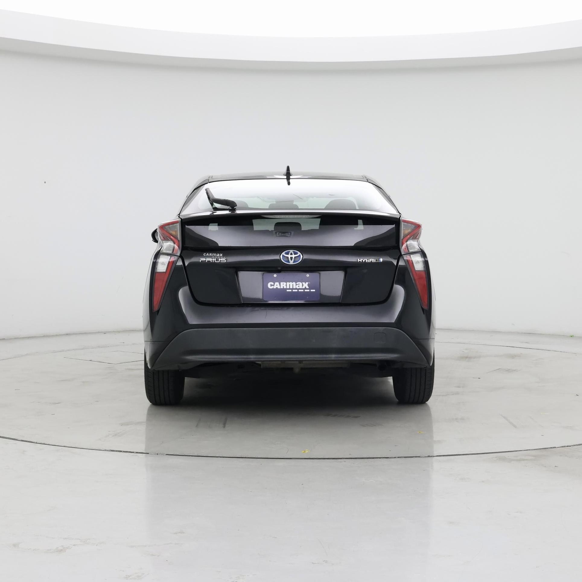 Thumbnail: 2017 Toyota Prius - 6