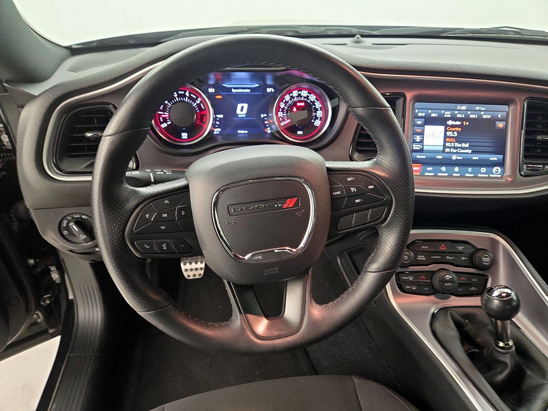 Thumbnail: 2022 Dodge Challenger - 10