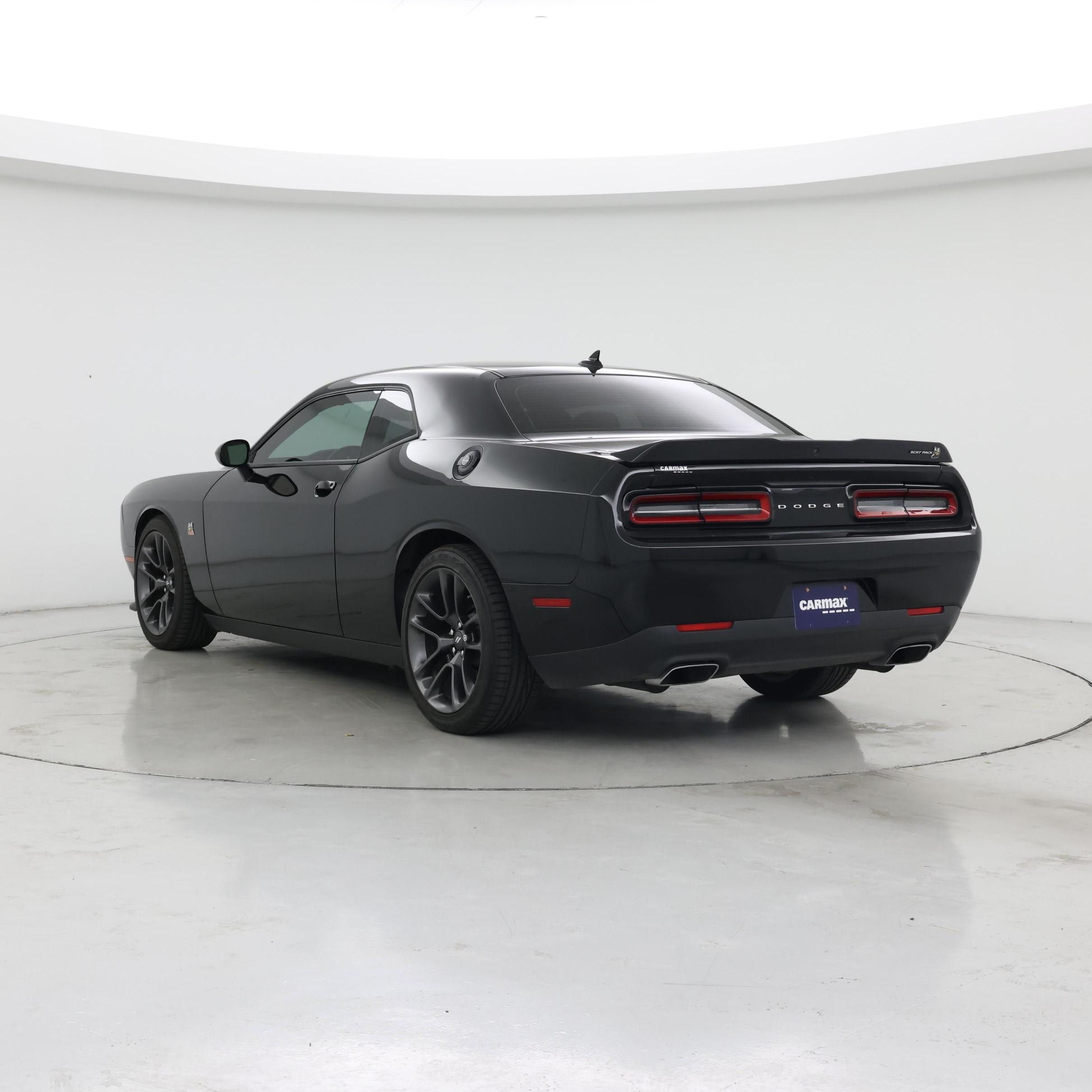 Thumbnail: 2022 Dodge Challenger - 2