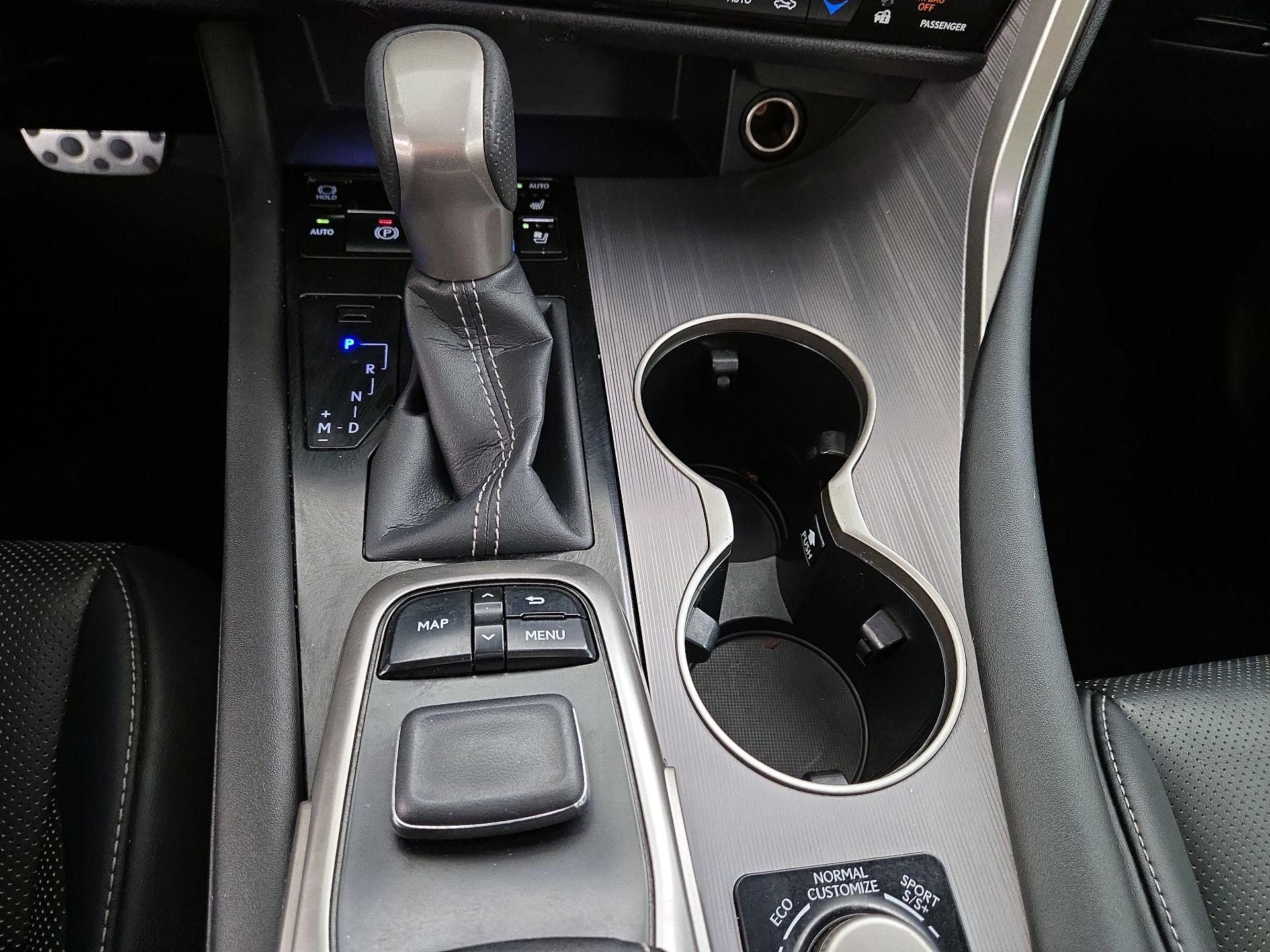 Thumbnail: 2017 Lexus RX - 18