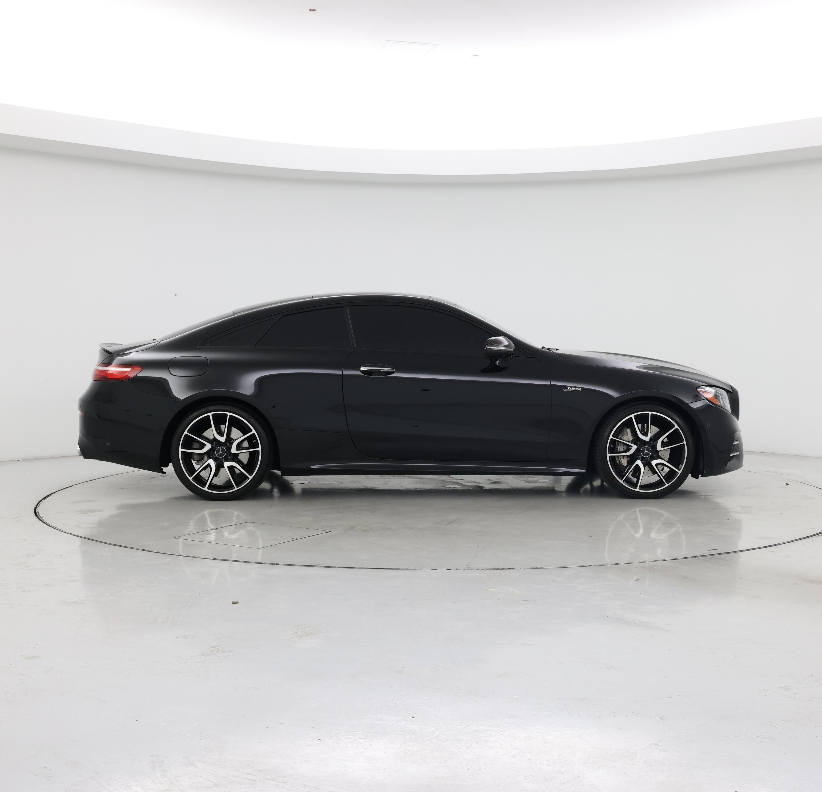 Thumbnail: 2020 Mercedes-Benz E-Class - 7