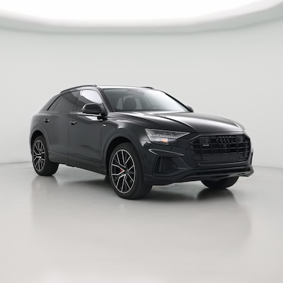 2023 Audi Q8 Premium Plus