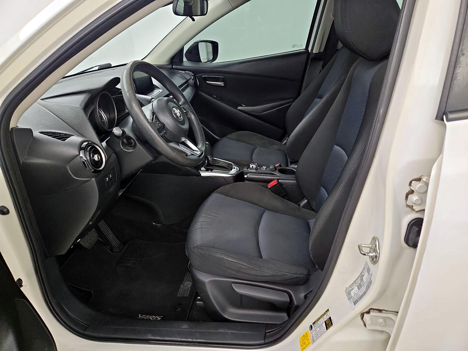 Thumbnail: 2019 Toyota Yaris - 11