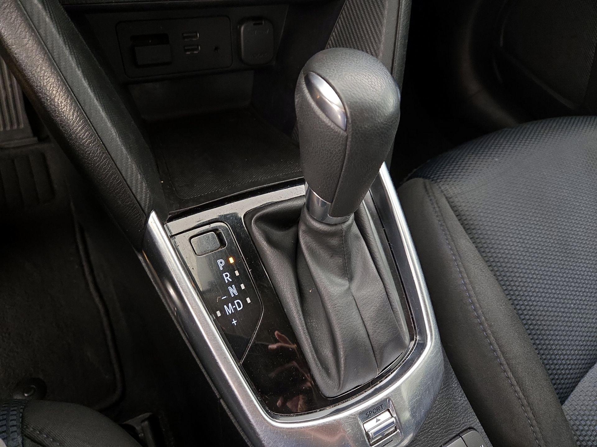 Thumbnail: 2019 Toyota Yaris - 17