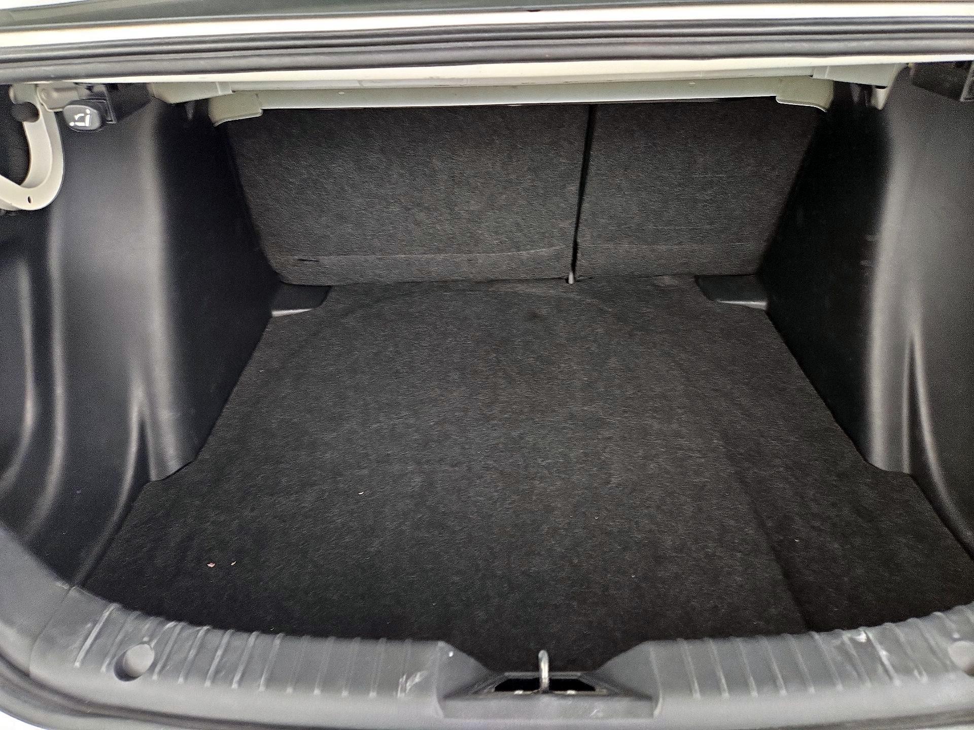 Thumbnail: 2019 Toyota Yaris - 20