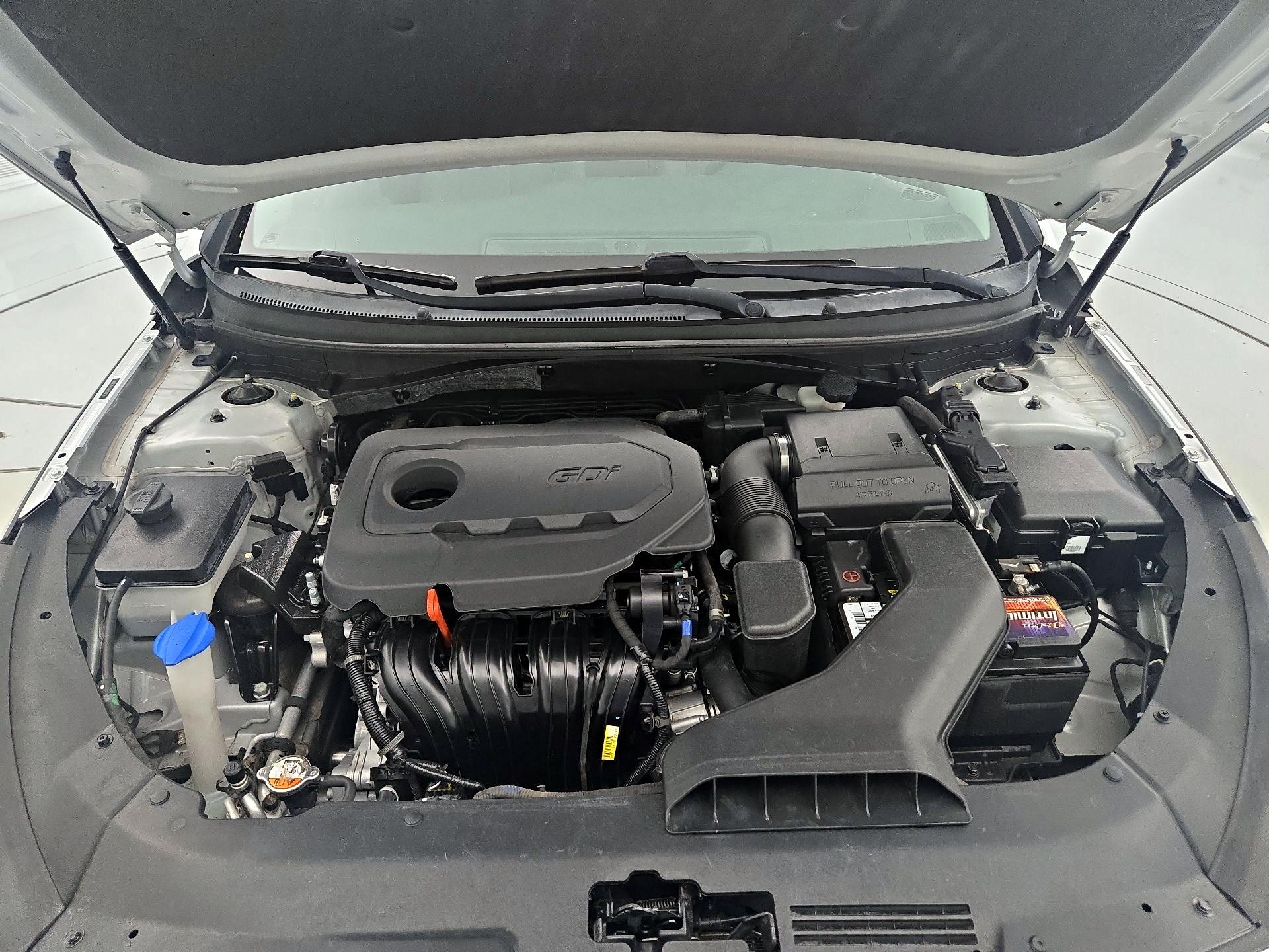Thumbnail: 2018 Hyundai Sonata - 19