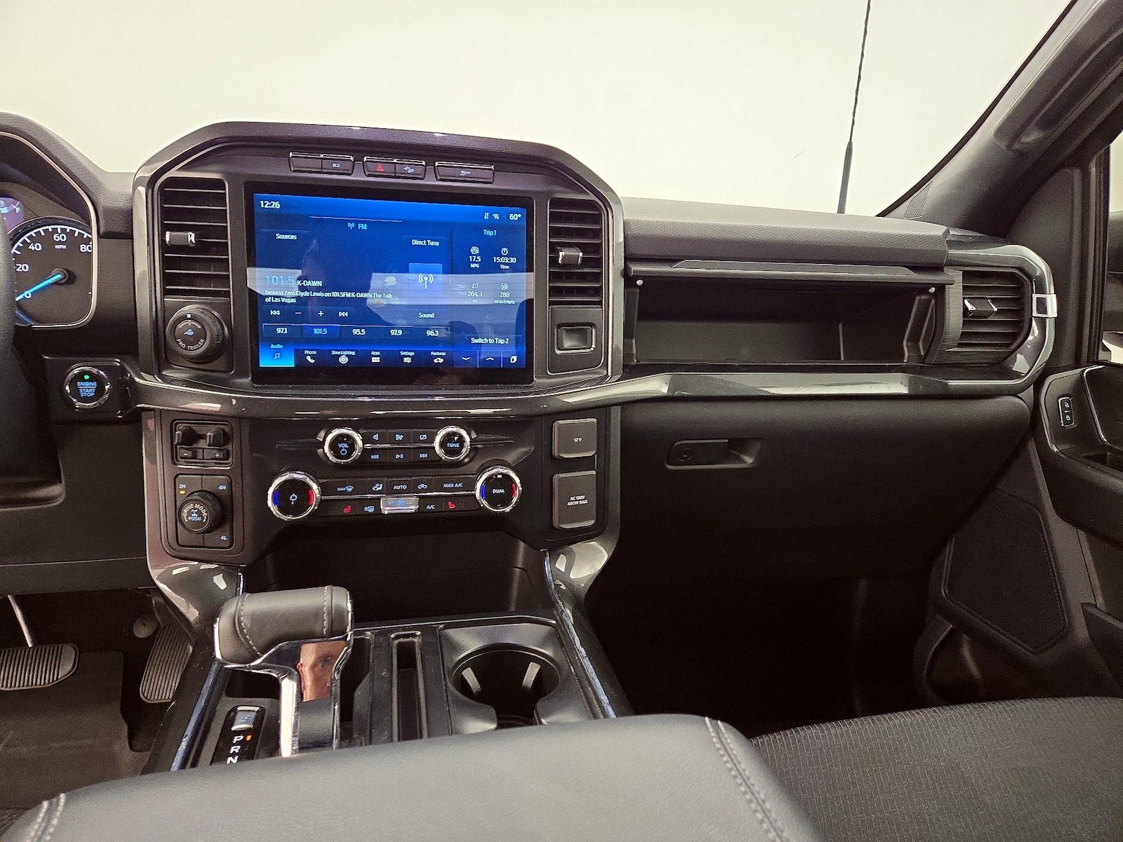 2022 Ford F-150 XLT - Photo 10