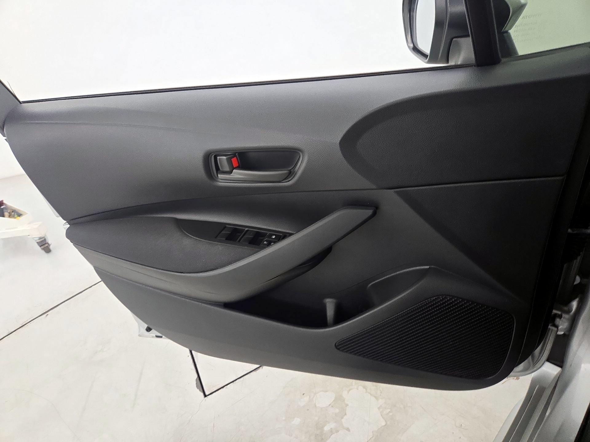 Thumbnail: 2022 Toyota Corolla - 12