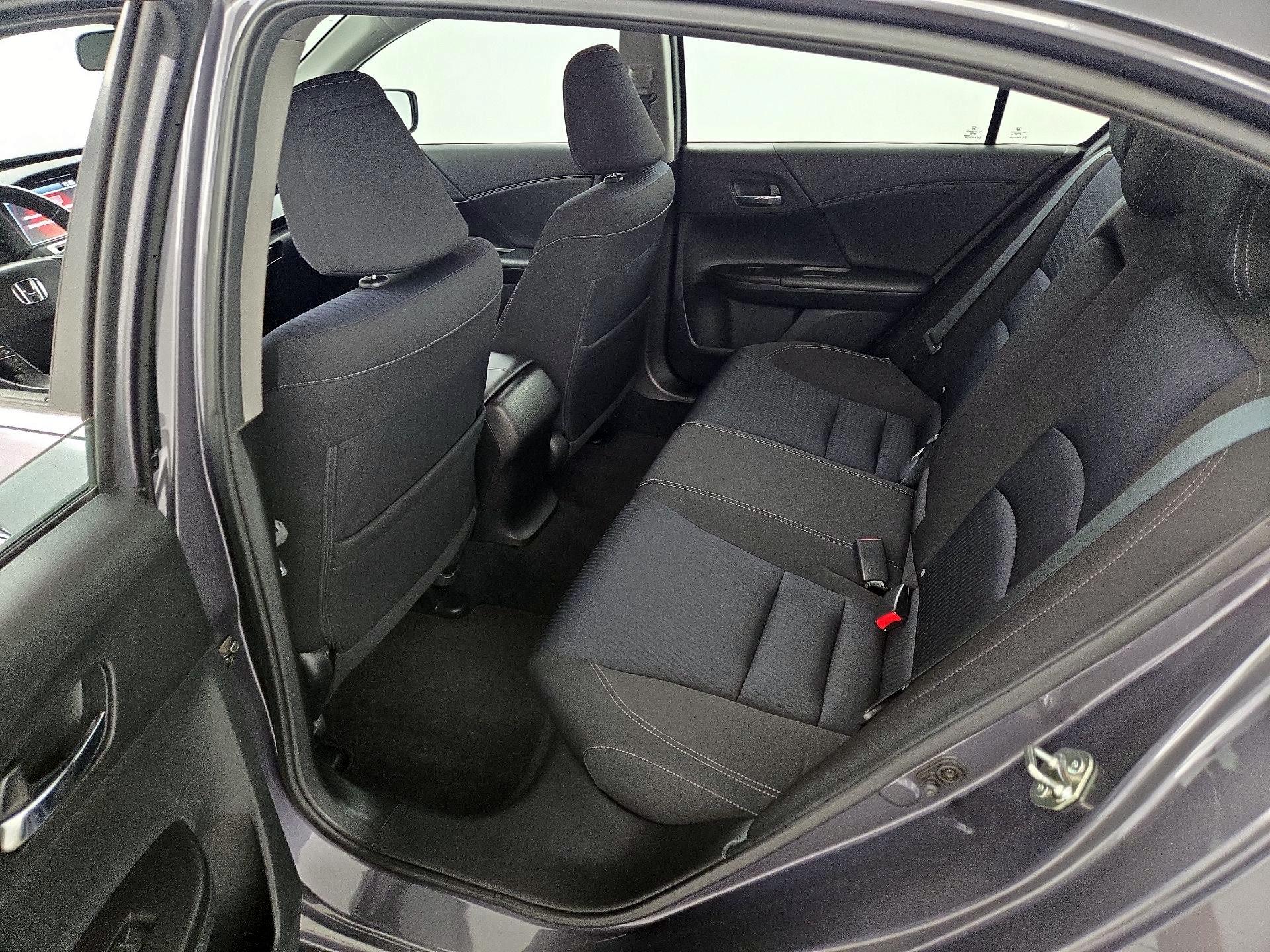 Thumbnail: 2015 Honda Accord - 19
