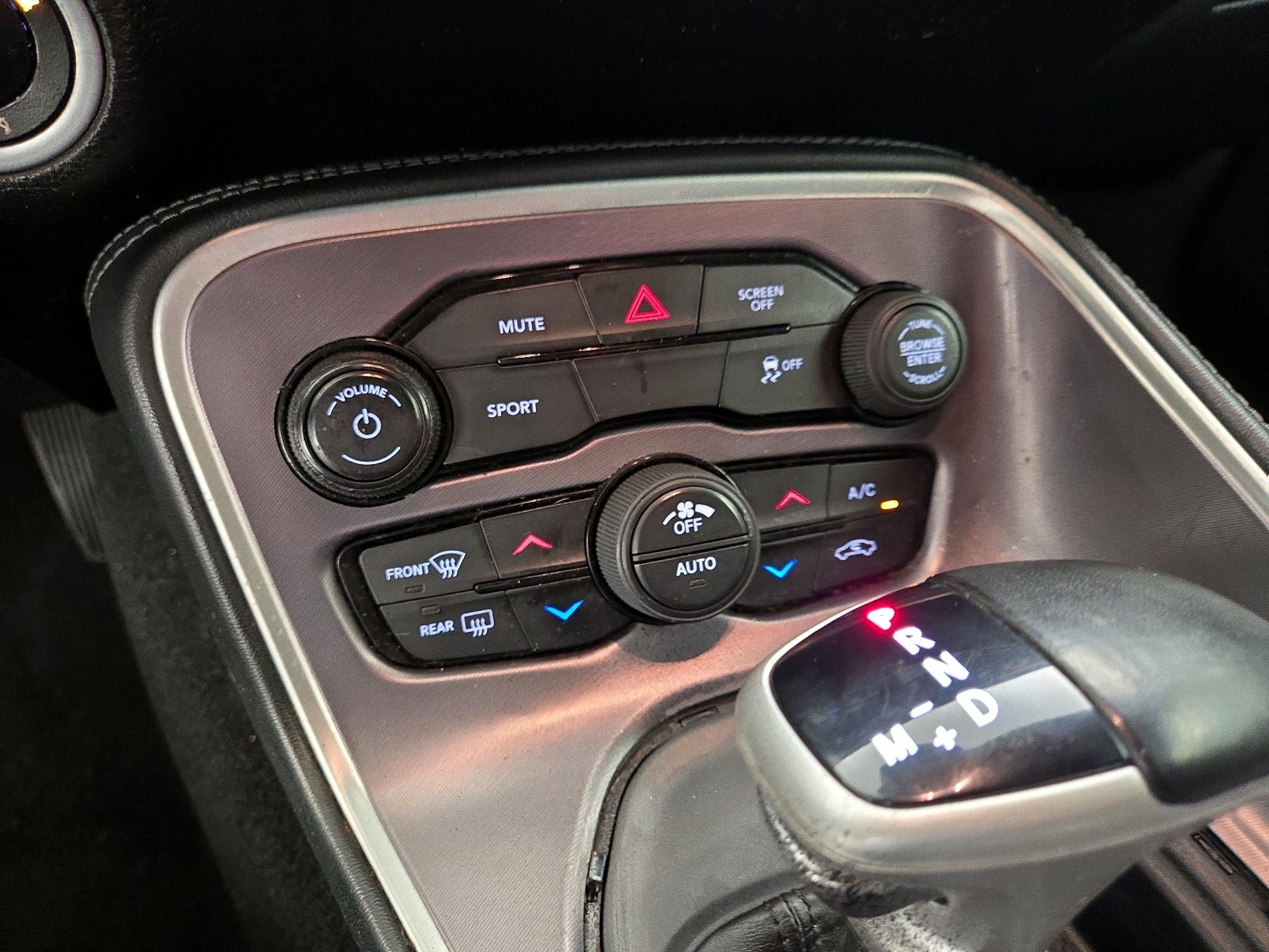 Thumbnail: 2020 Dodge Challenger - 16