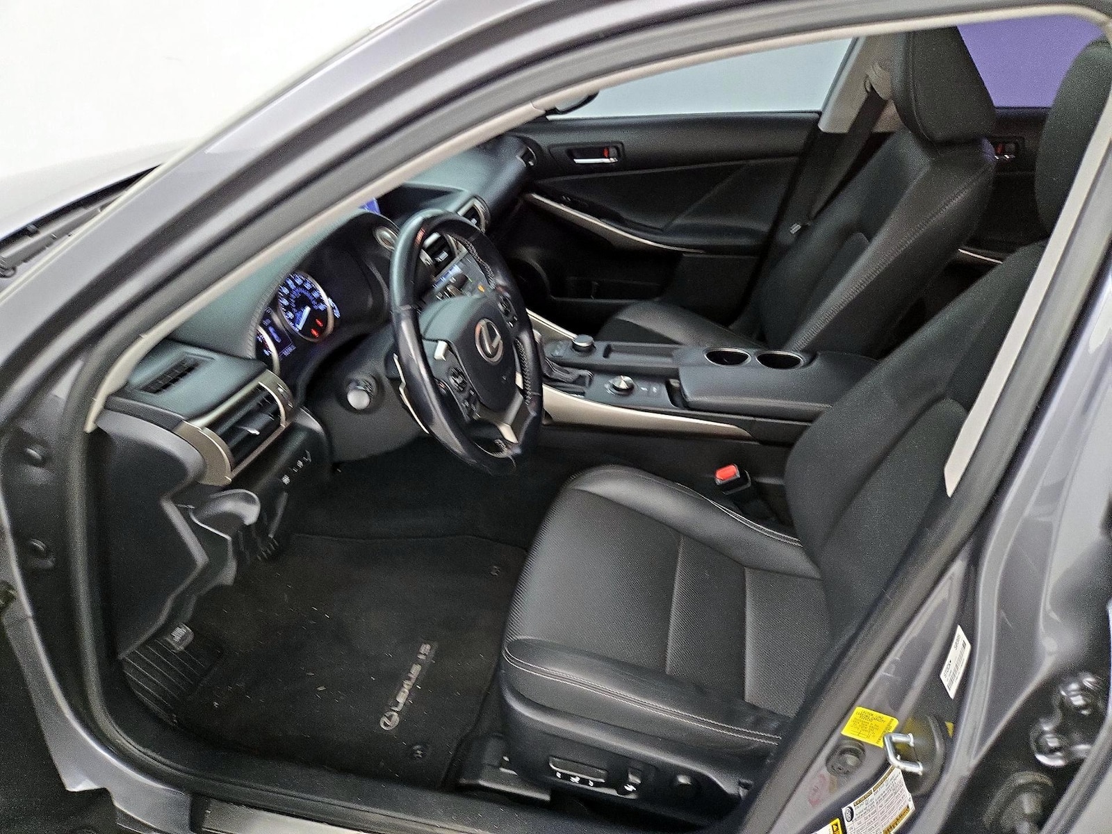 2015 Lexus IS 250 - Photo 12