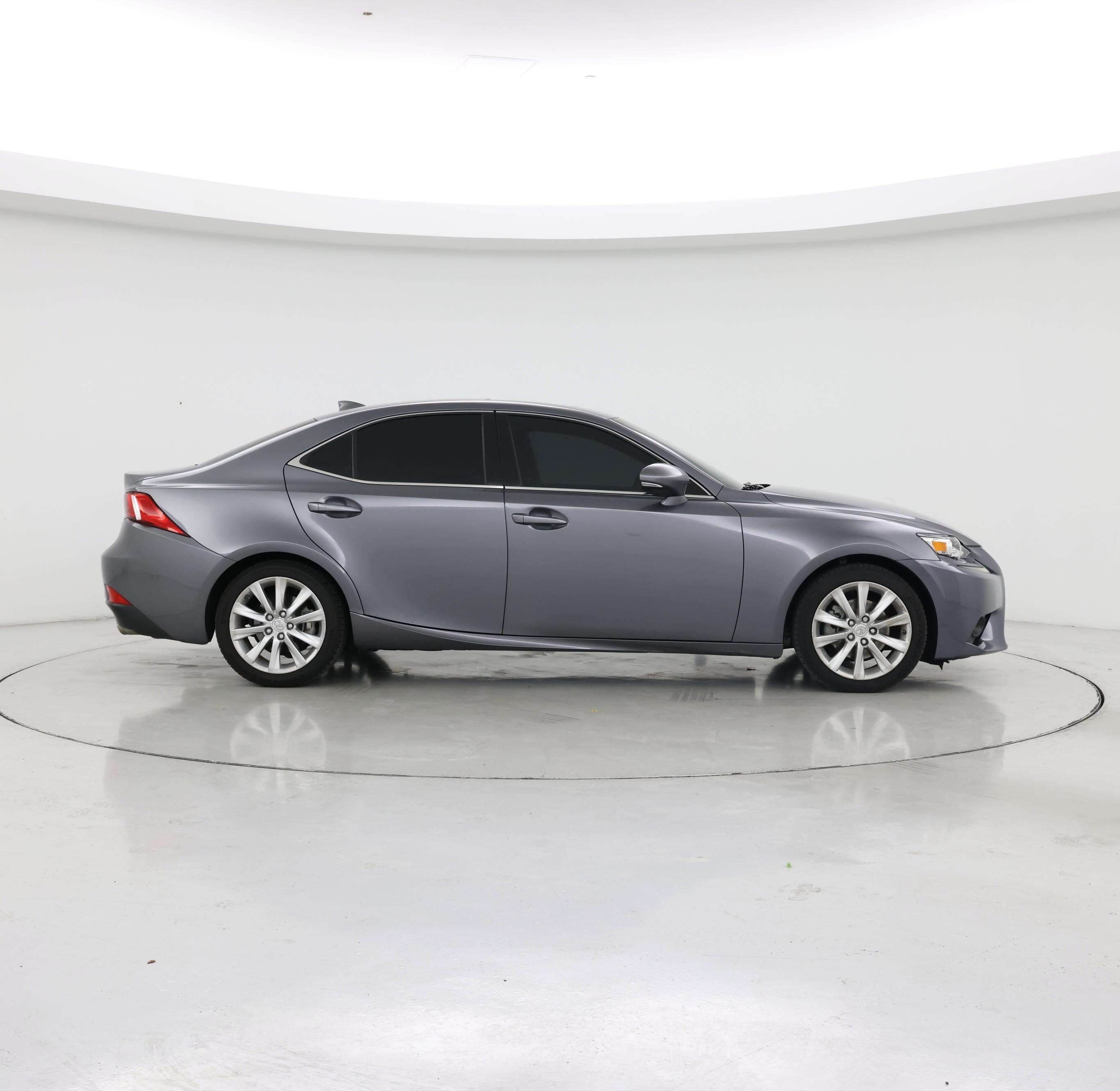Thumbnail: 2015 Lexus IS - 7