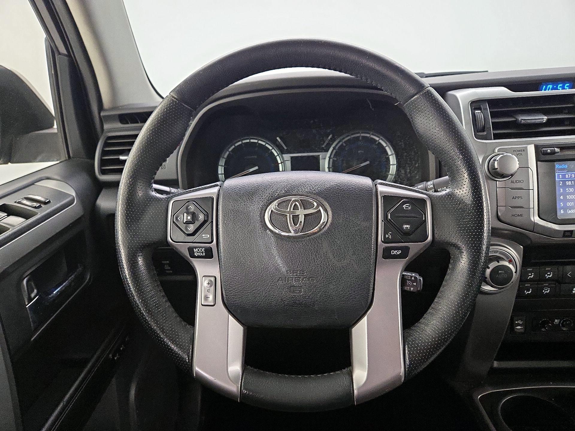 Thumbnail: 2014 Toyota 4Runner - 10