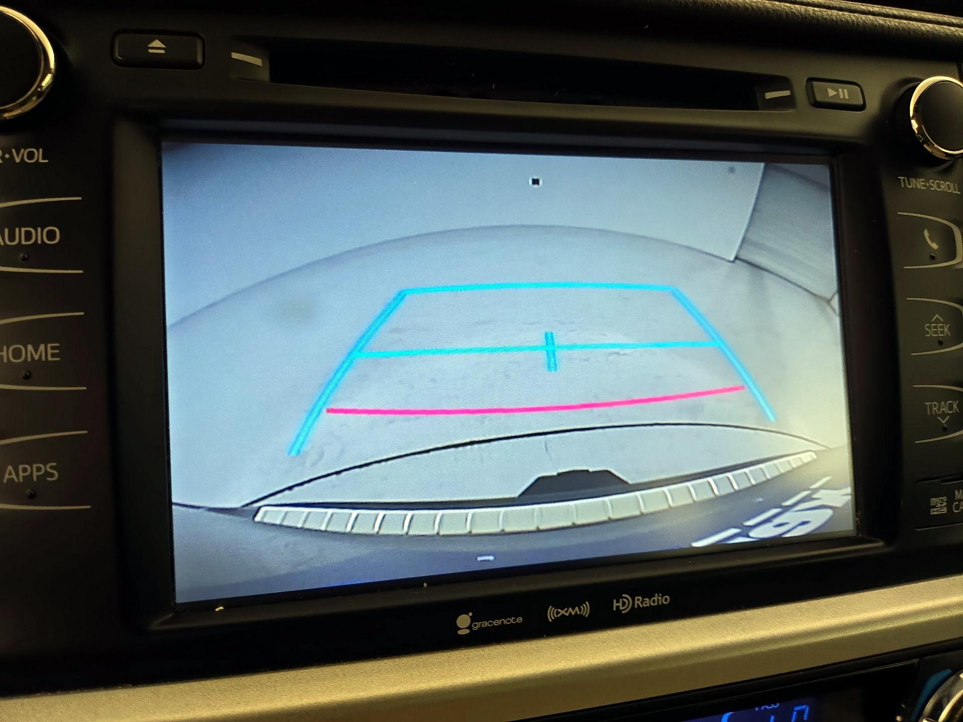 Thumbnail: 2016 Toyota Highlander - 15