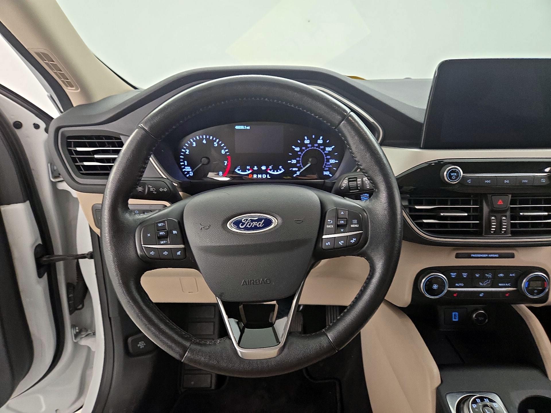 Thumbnail: 2020 Ford Escape - 10