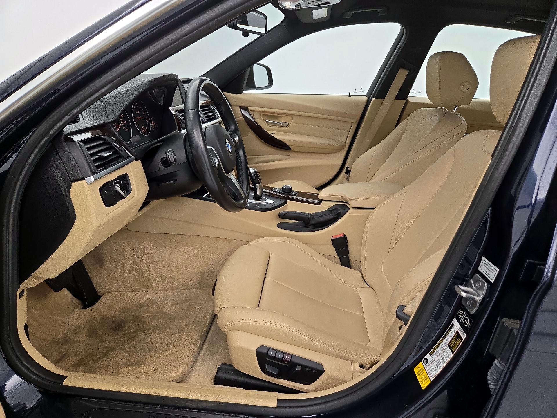Thumbnail: 2015 BMW 3 Series - 11