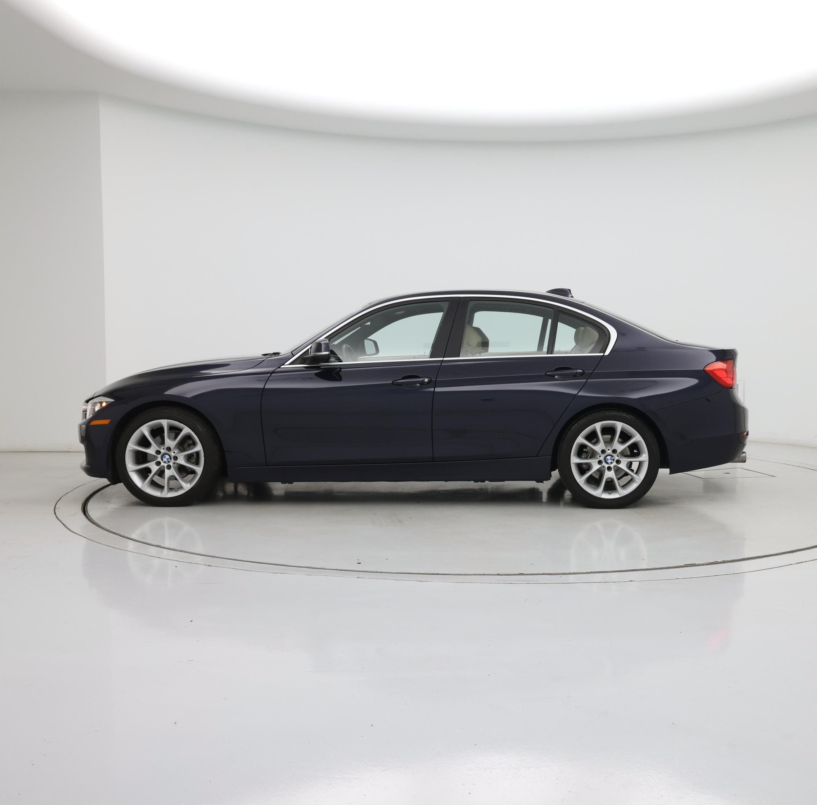 Thumbnail: 2015 BMW 3 Series - 3