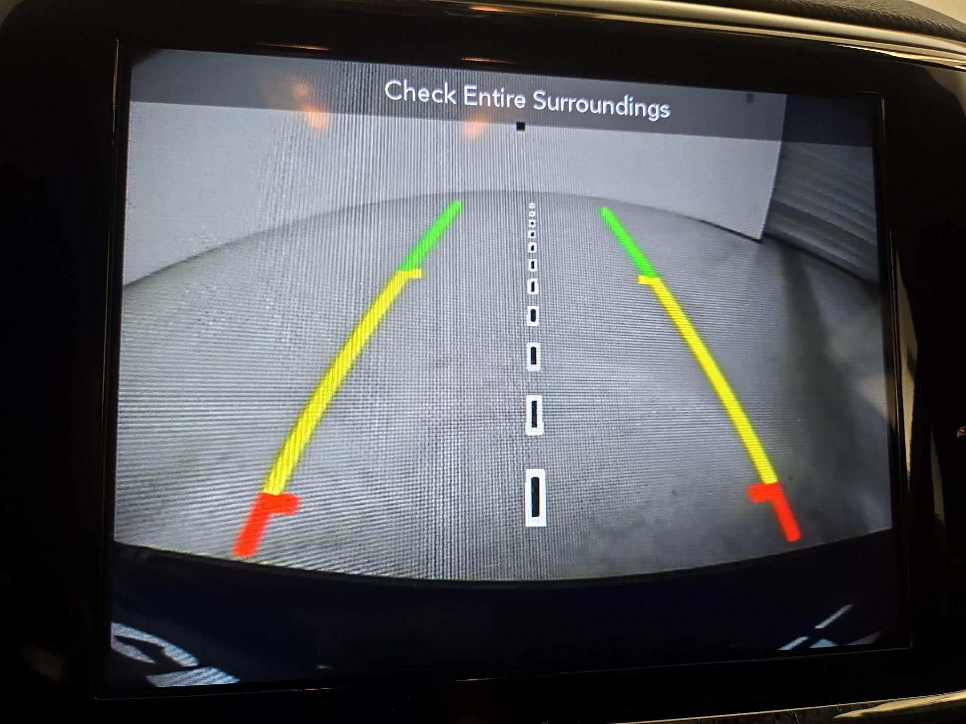 Thumbnail: 2019 Jeep Grand Cherokee - 15