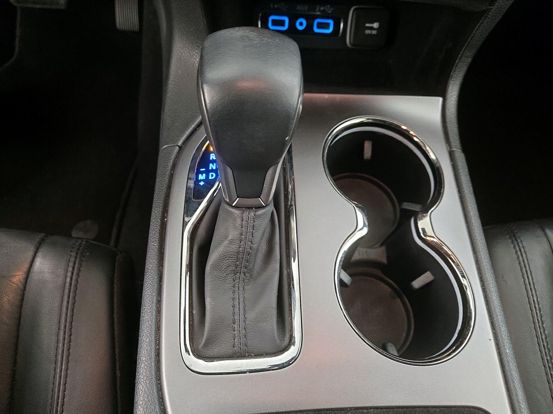 Thumbnail: 2019 Jeep Grand Cherokee - 18