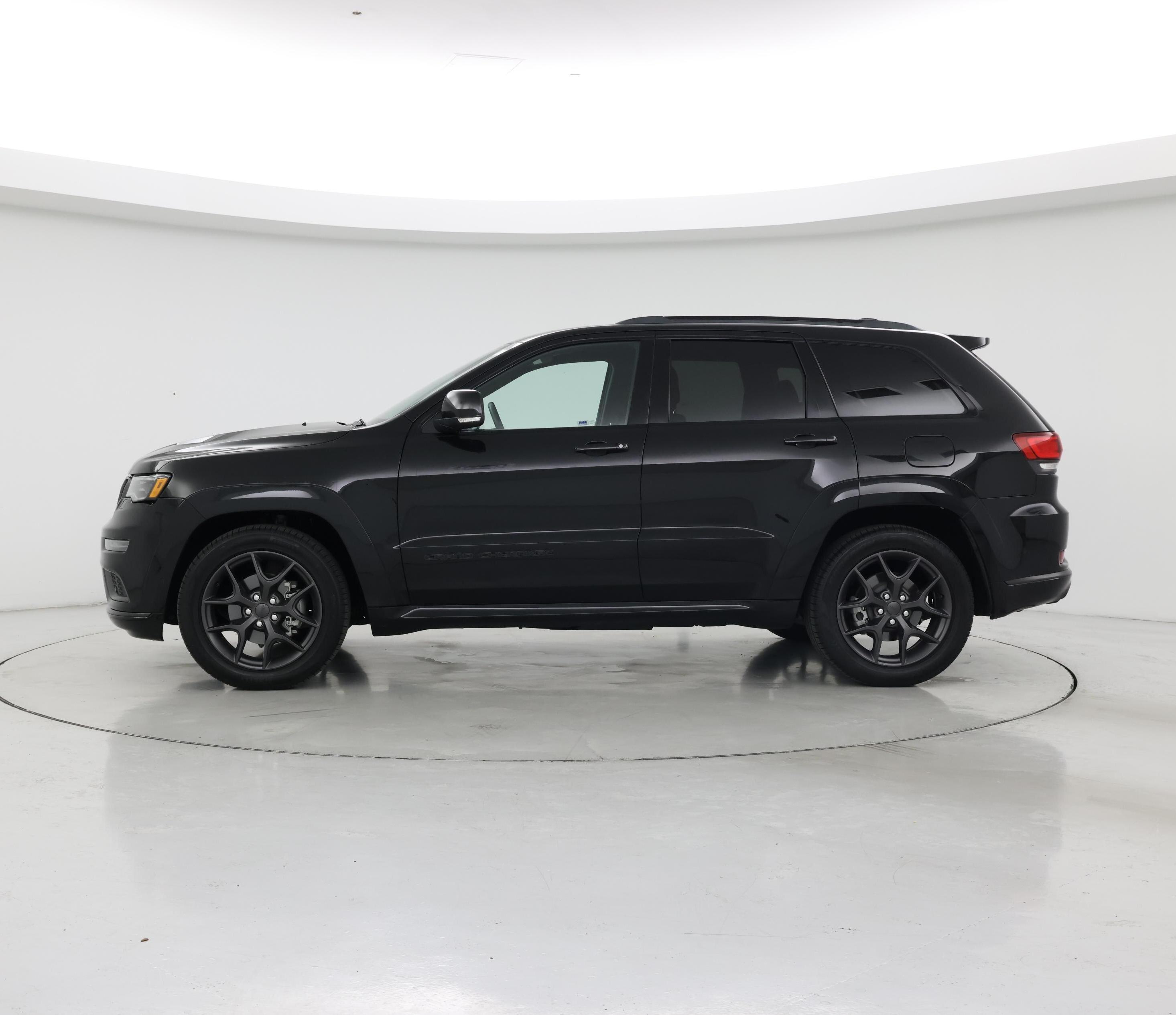 Thumbnail: 2019 Jeep Grand Cherokee - 3