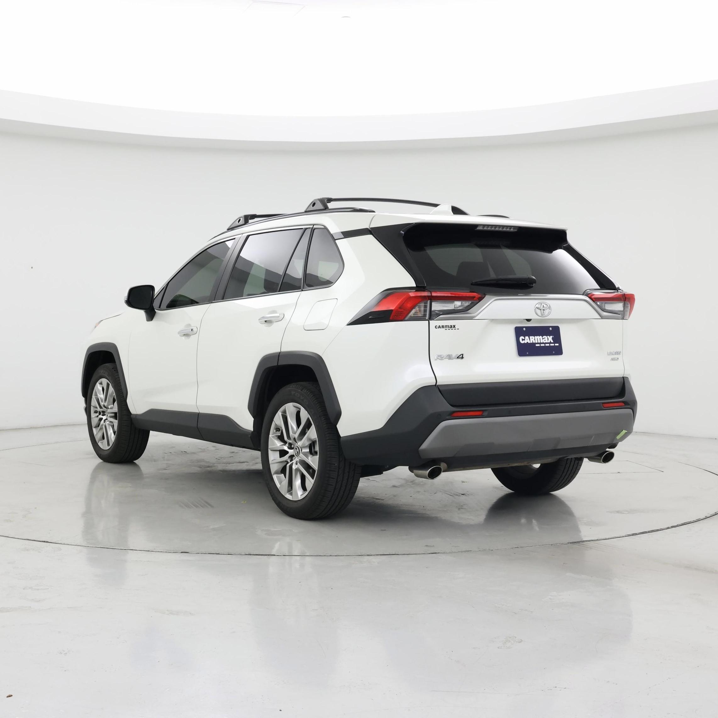Thumbnail: 2019 Toyota RAV4 - 2
