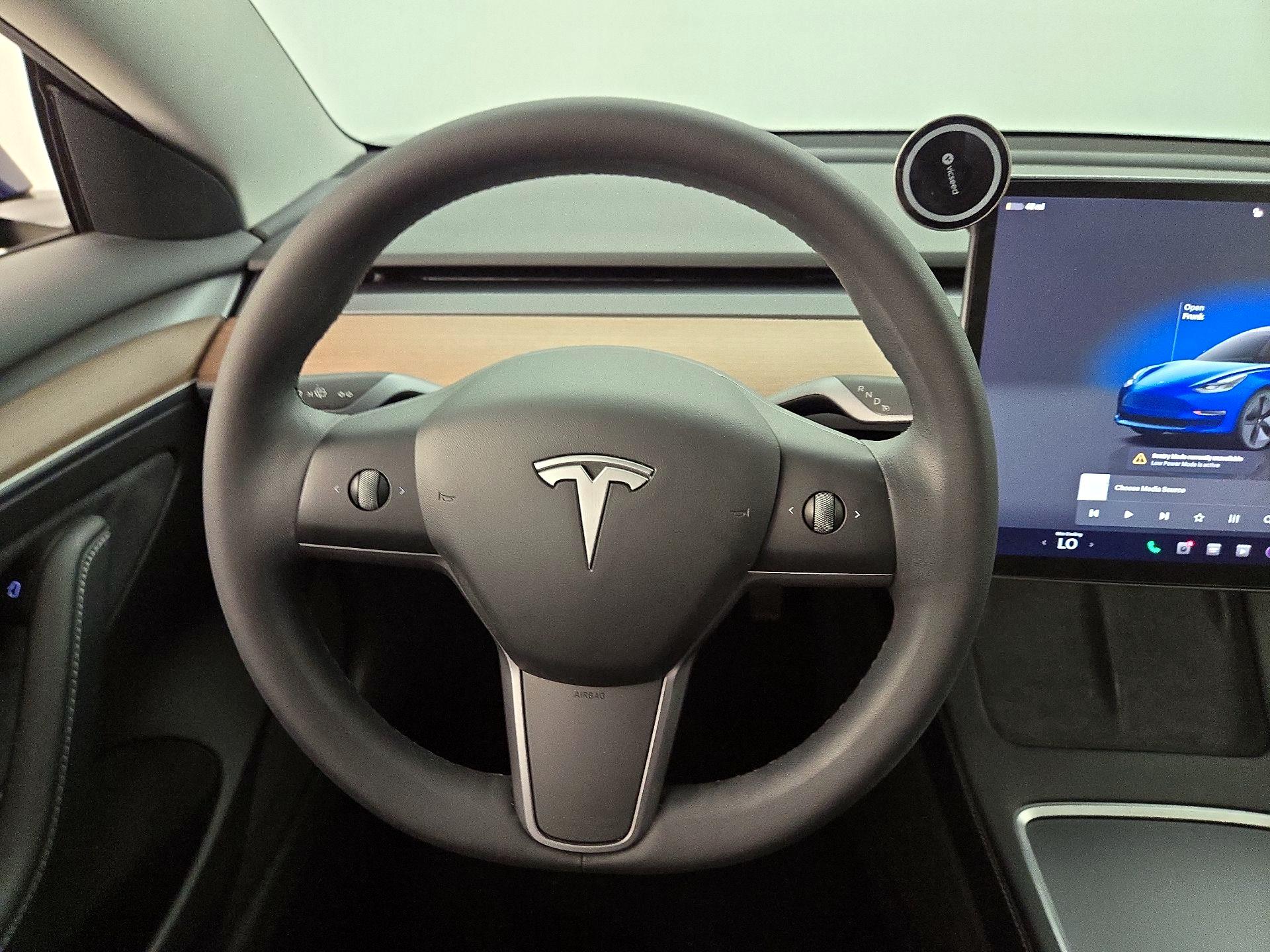 Thumbnail: 2022 Tesla Model 3 - 10