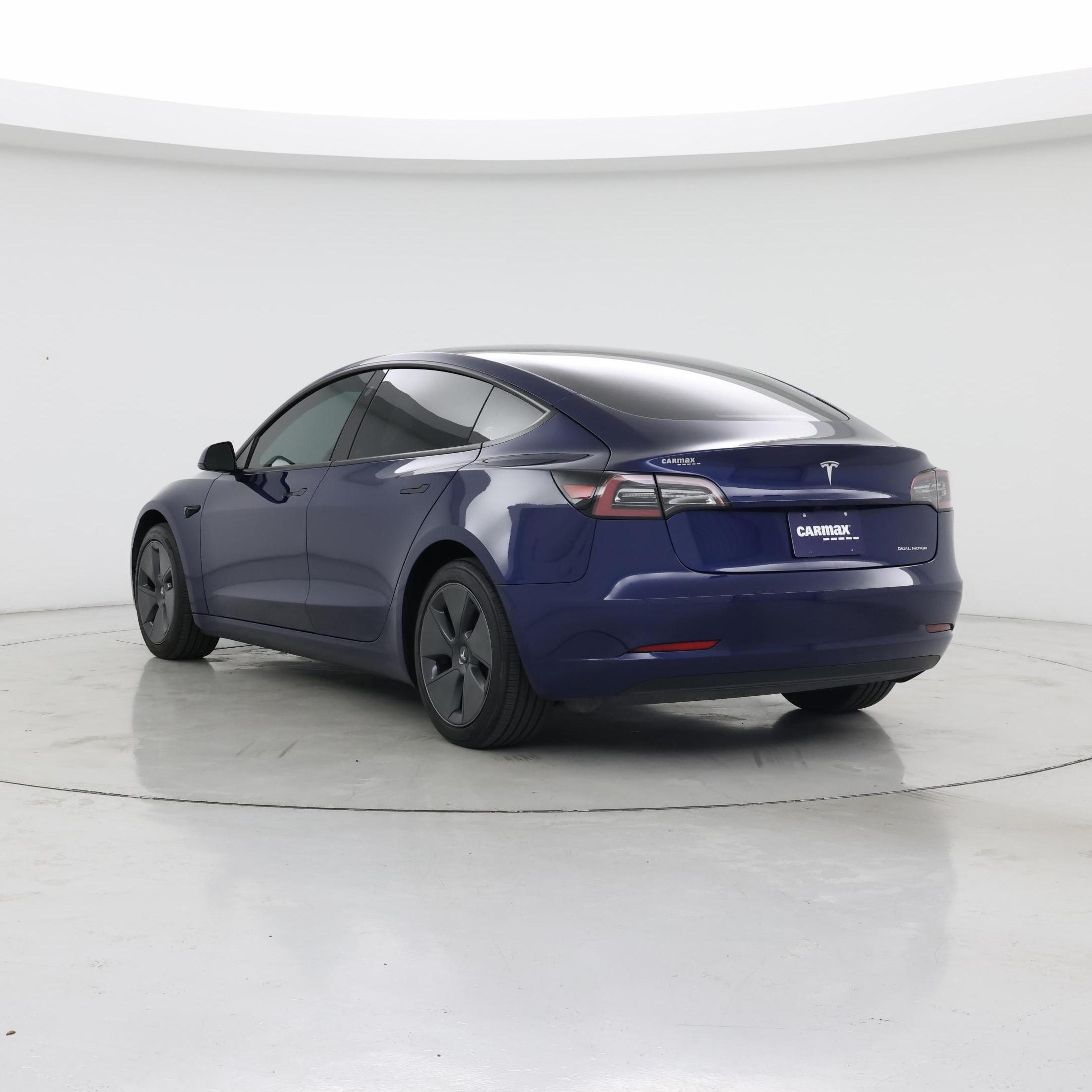 Thumbnail: 2022 Tesla Model 3 - 2