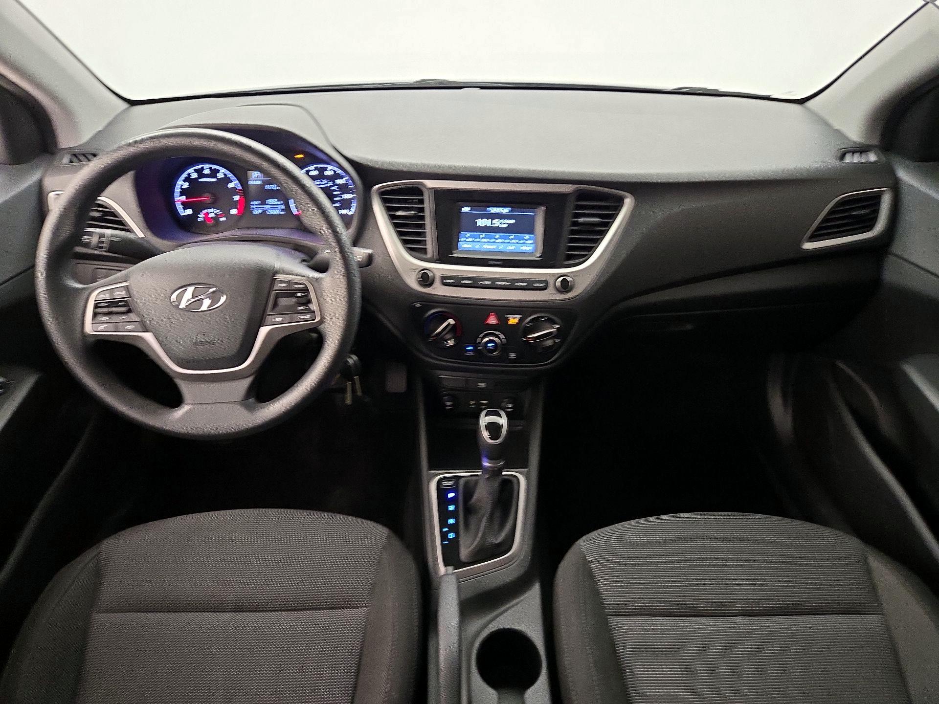 Thumbnail: 2022 Hyundai Accent - 9