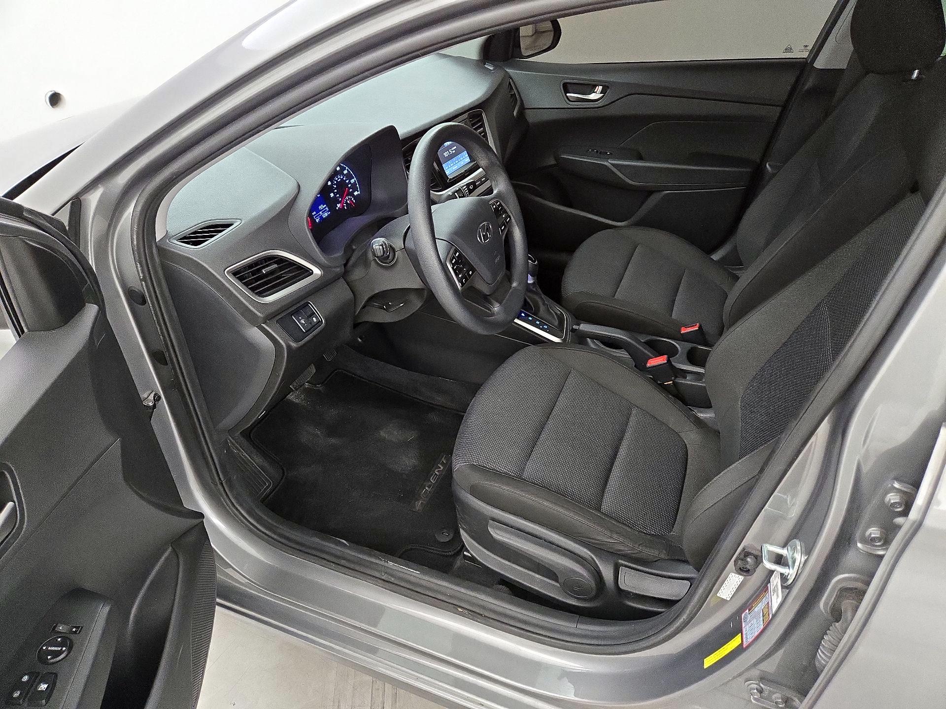 Thumbnail: 2022 Hyundai Accent - 11