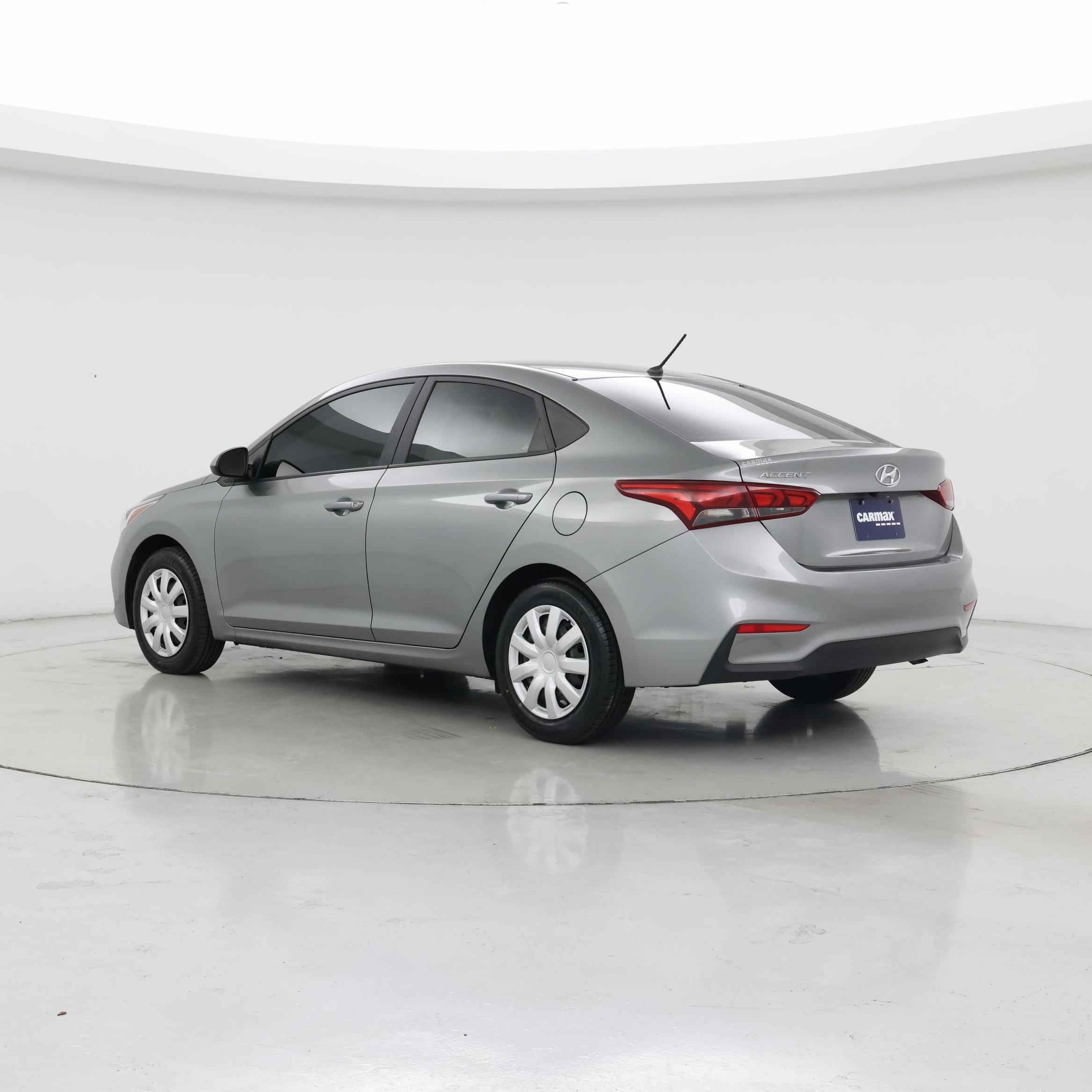 Thumbnail: 2022 Hyundai Accent - 2