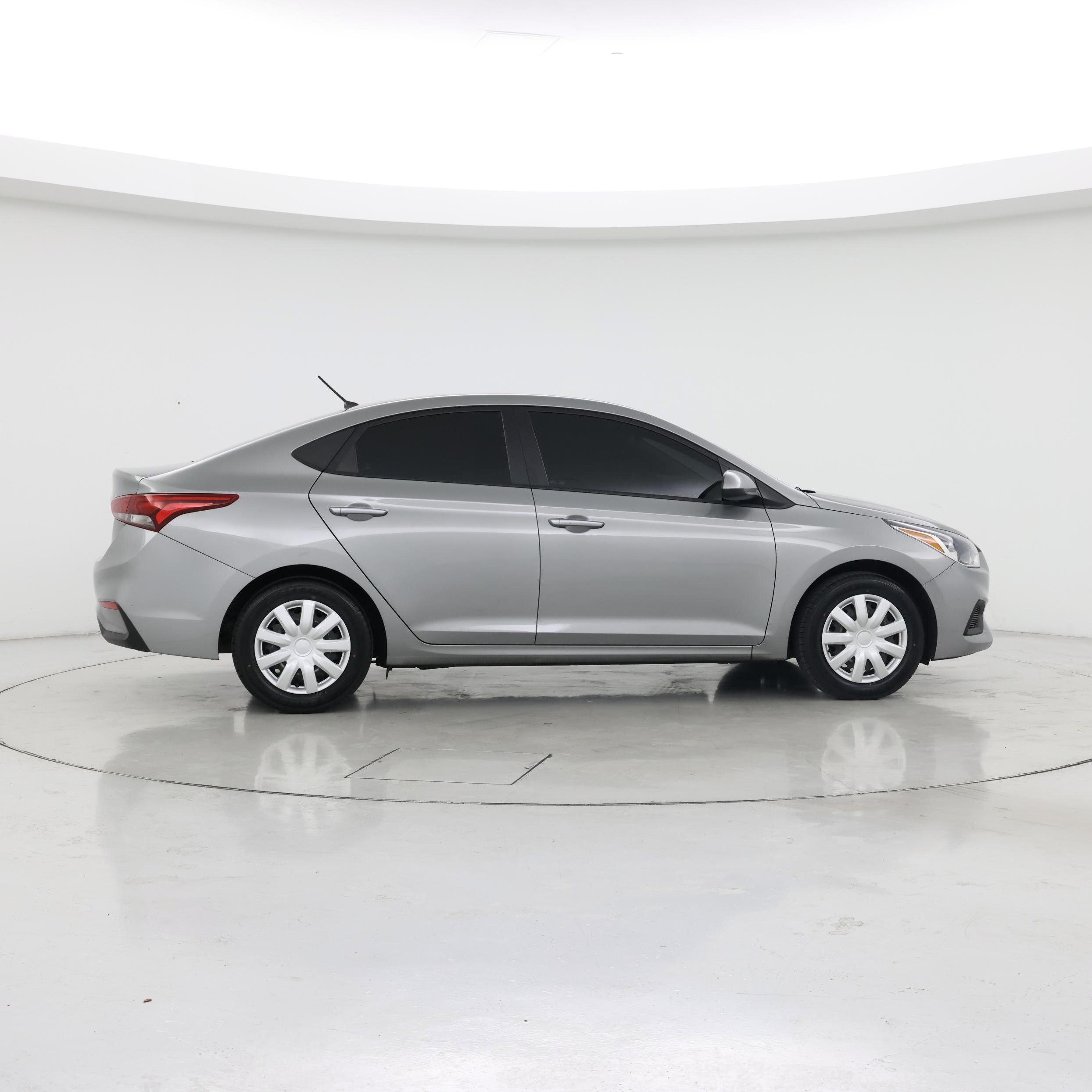 Thumbnail: 2022 Hyundai Accent - 7