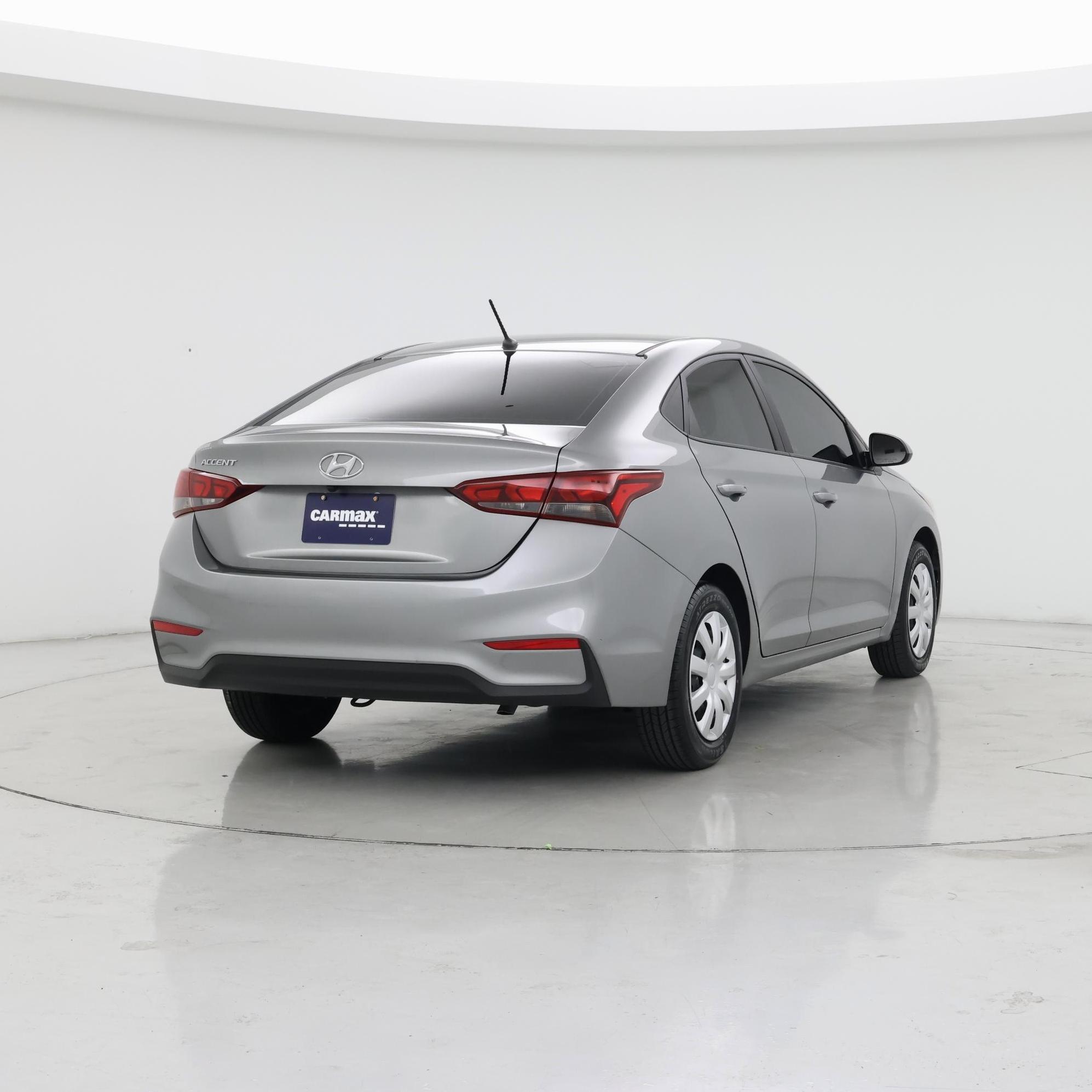 Thumbnail: 2022 Hyundai Accent - 8