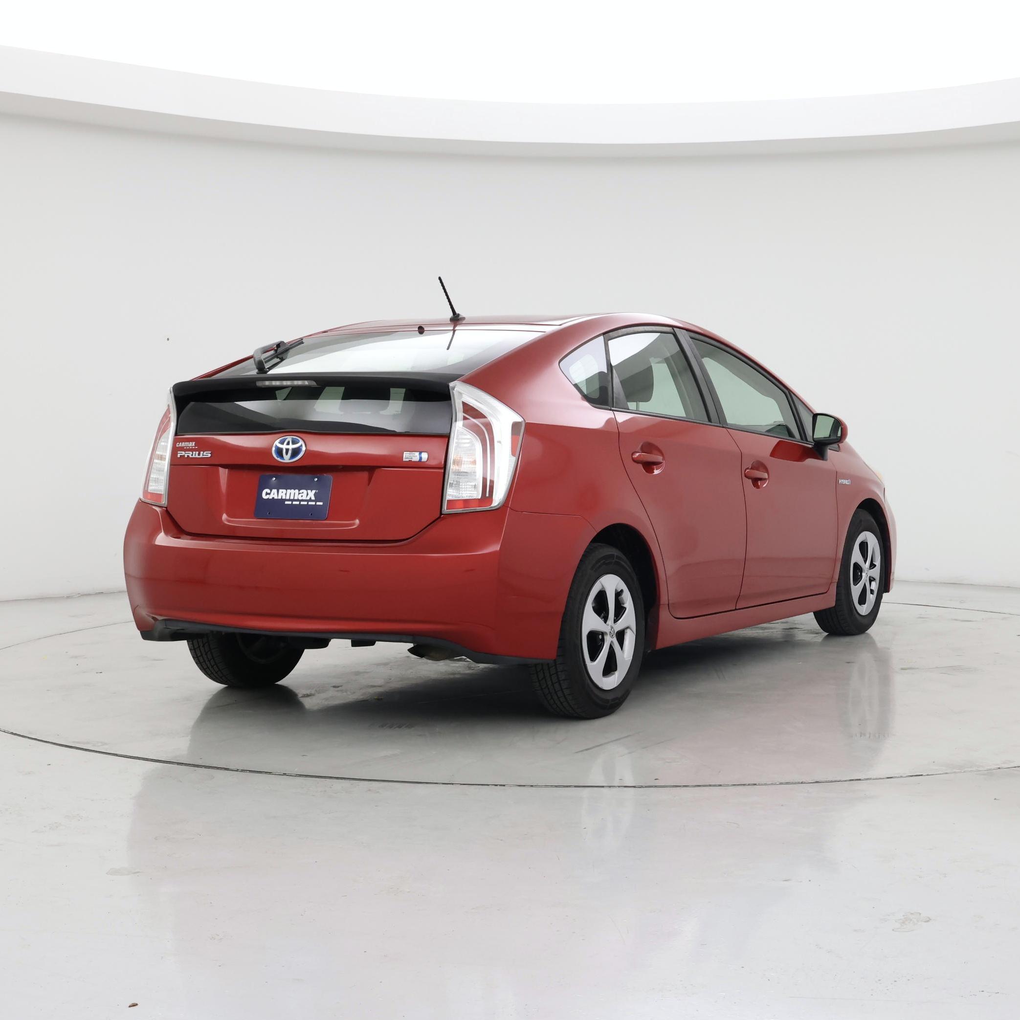 Thumbnail: 2014 Toyota Prius - 8