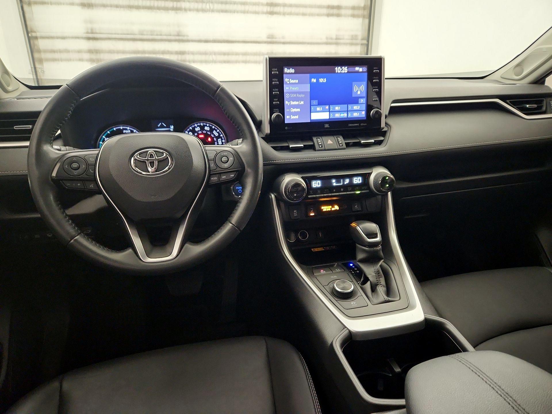 Thumbnail: 2022 Toyota RAV4 - 9