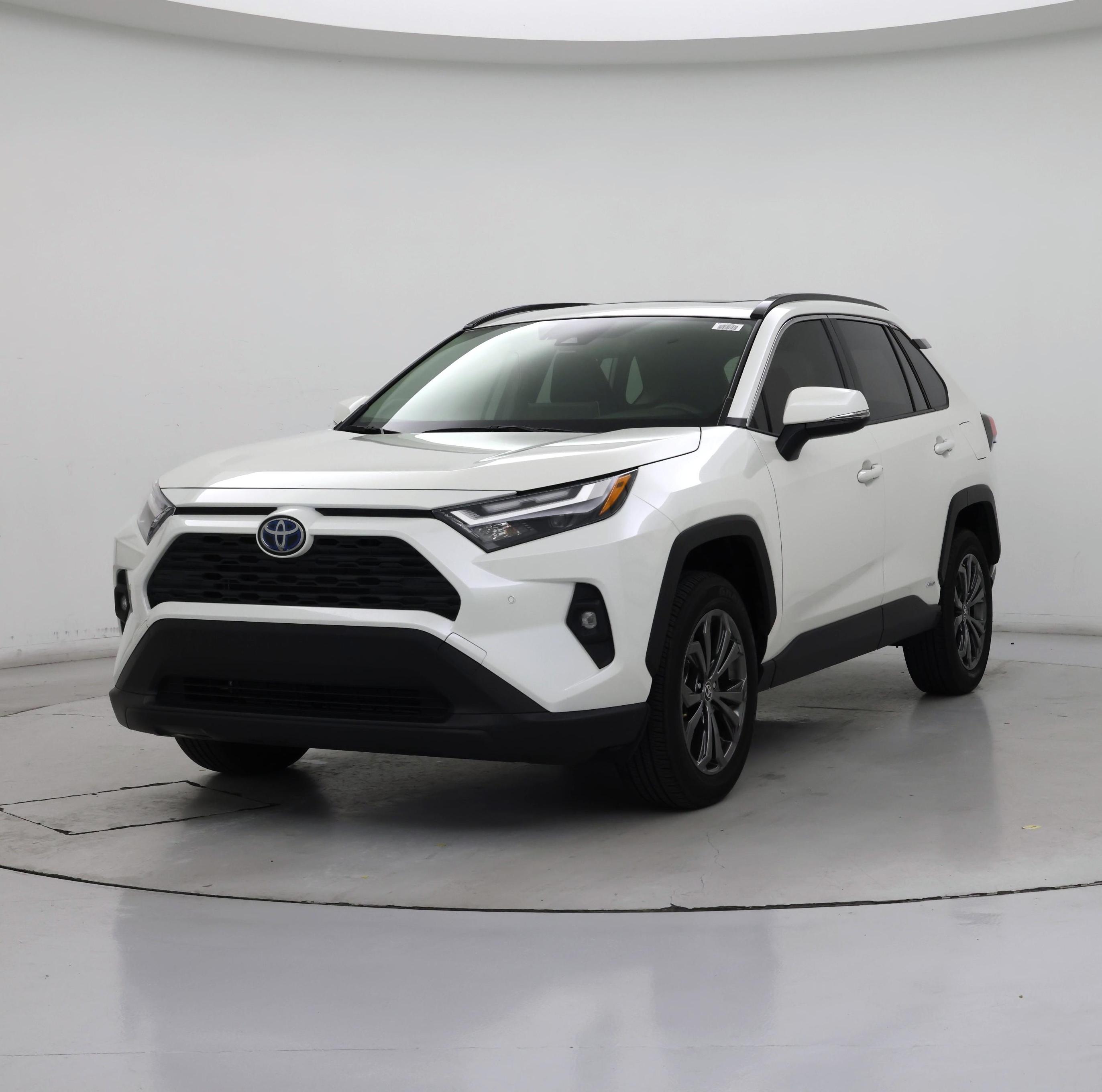 Thumbnail: 2022 Toyota RAV4 - 4
